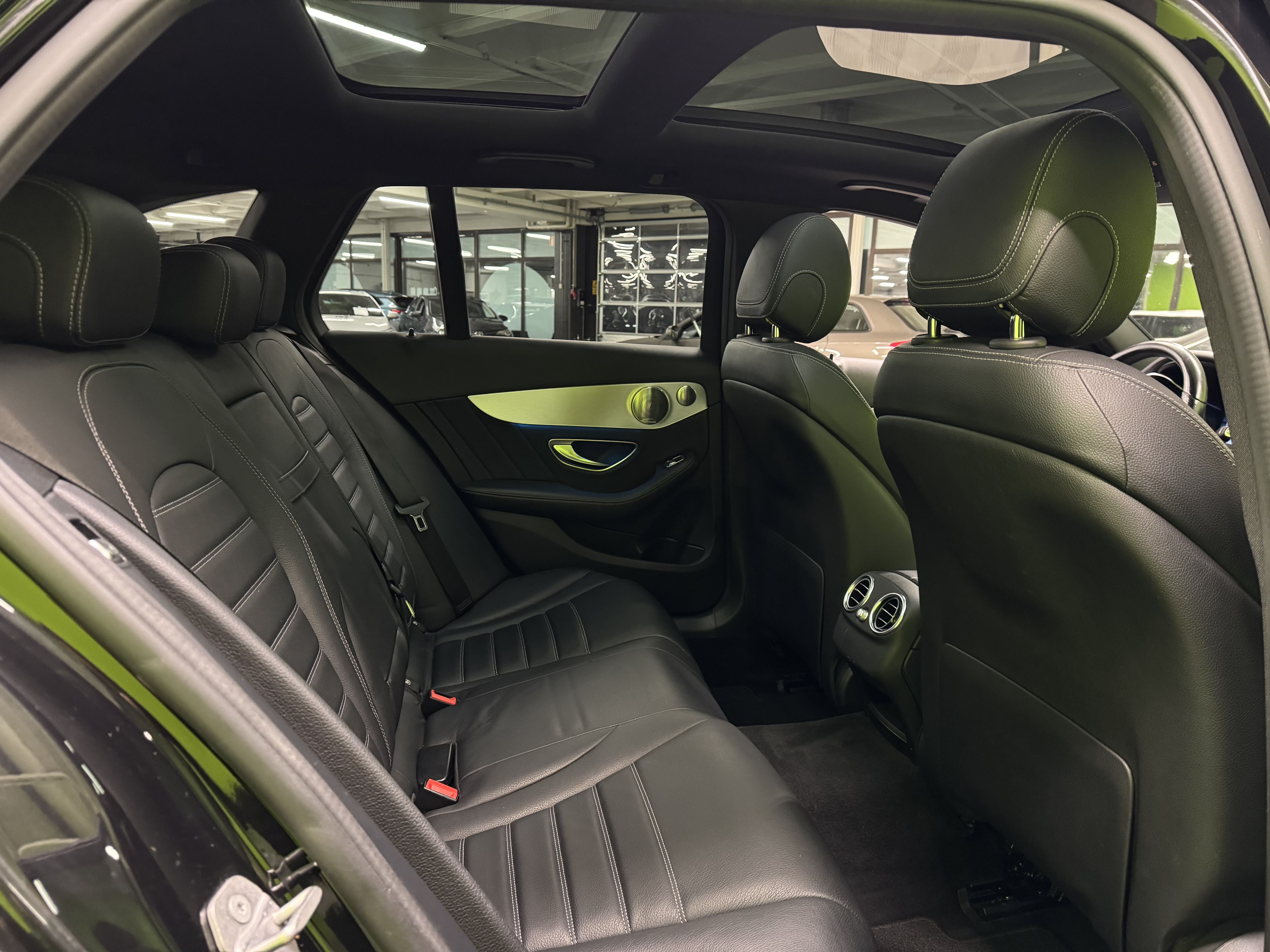 Mercedes-Benz C 2016