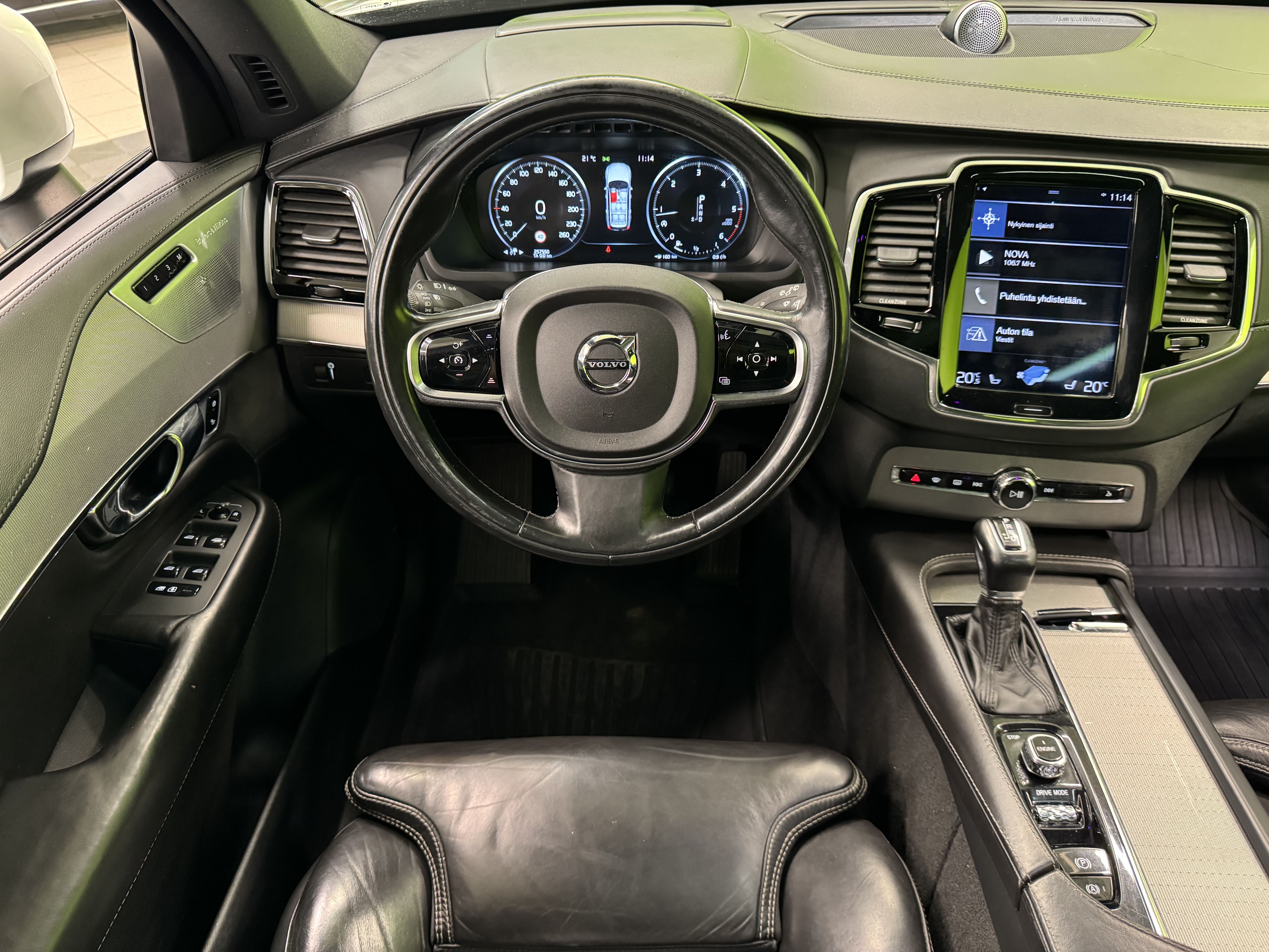 Volvo XC90 2016