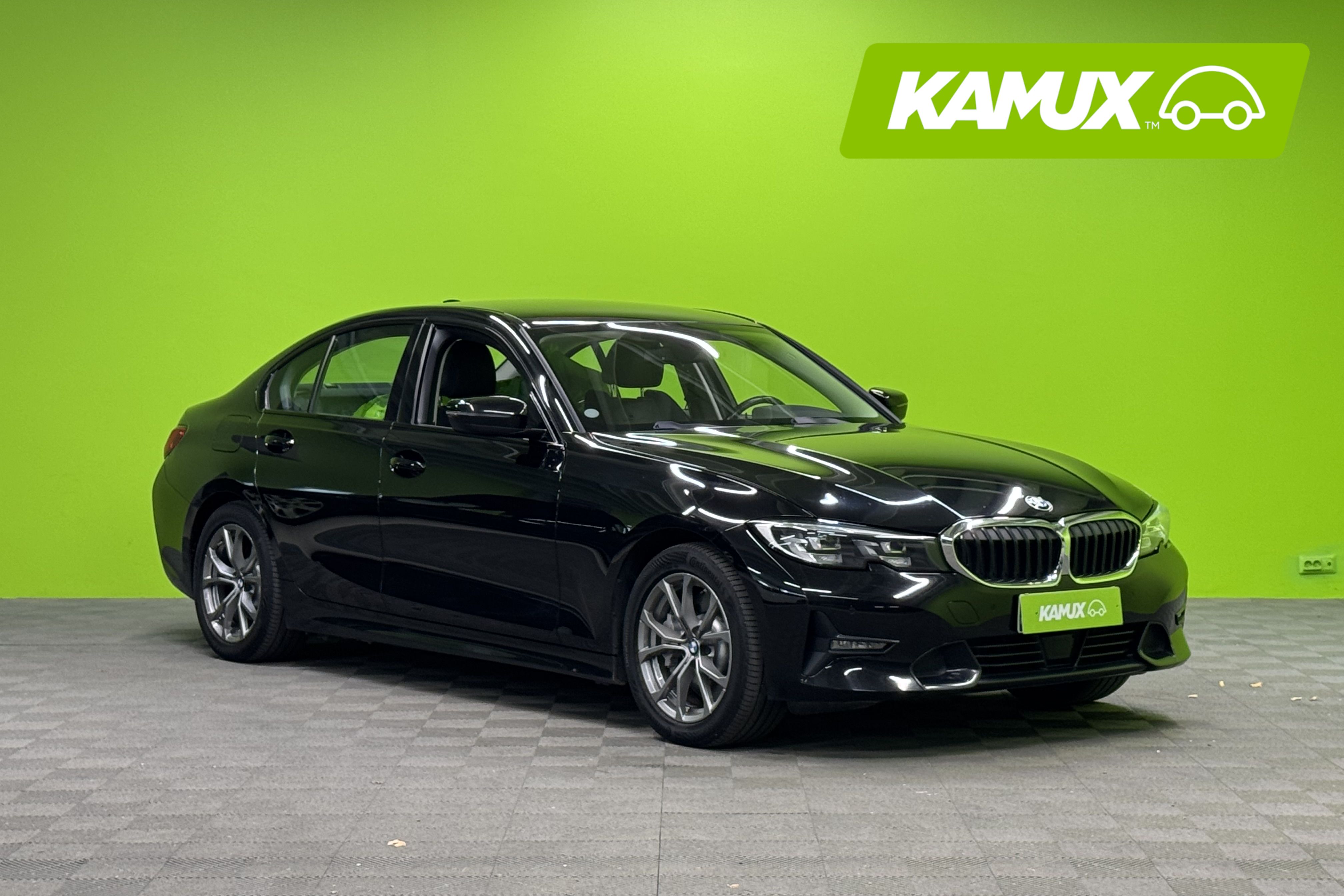 BMW 330 2020