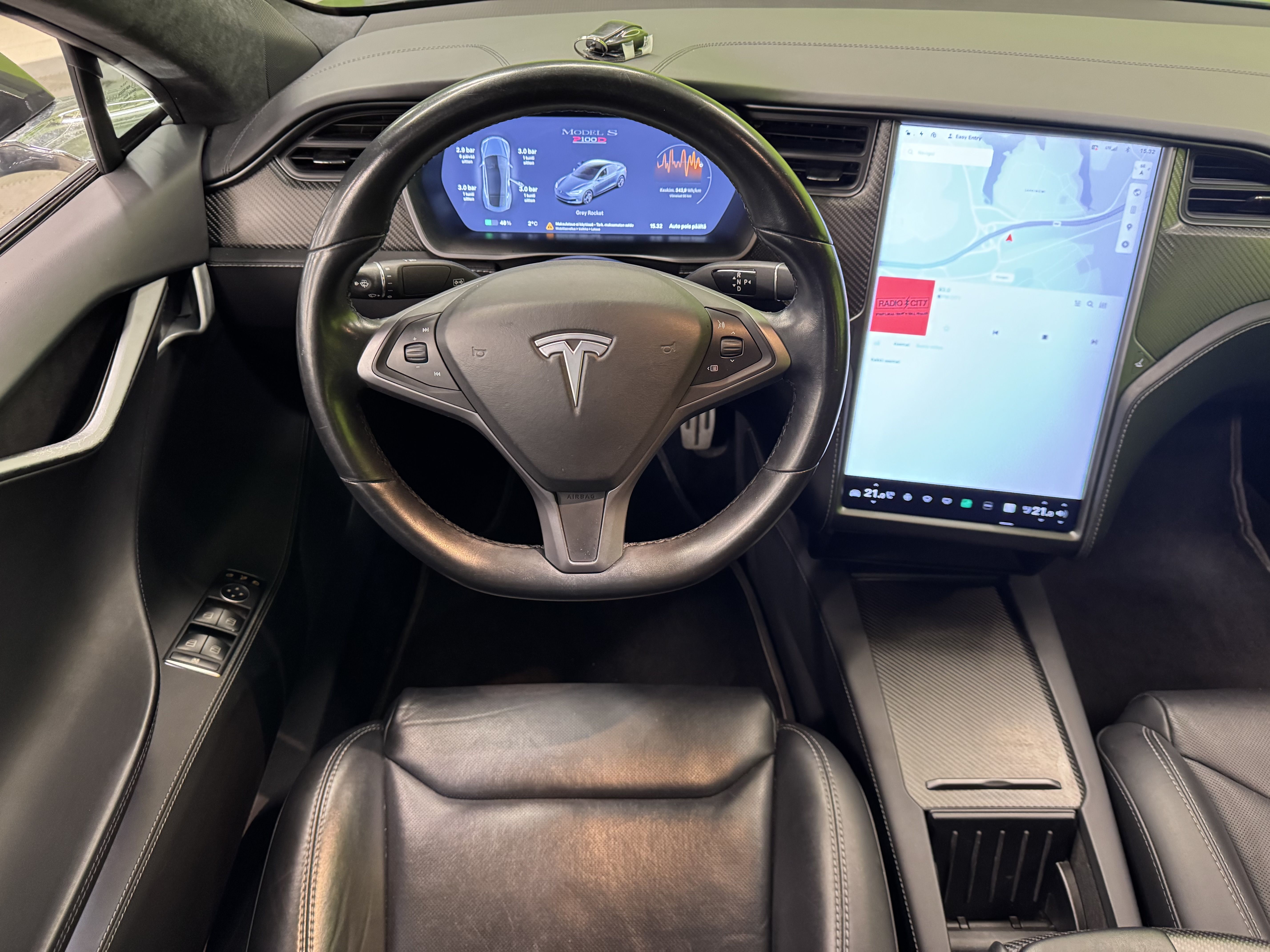 Tesla Model S 2019
