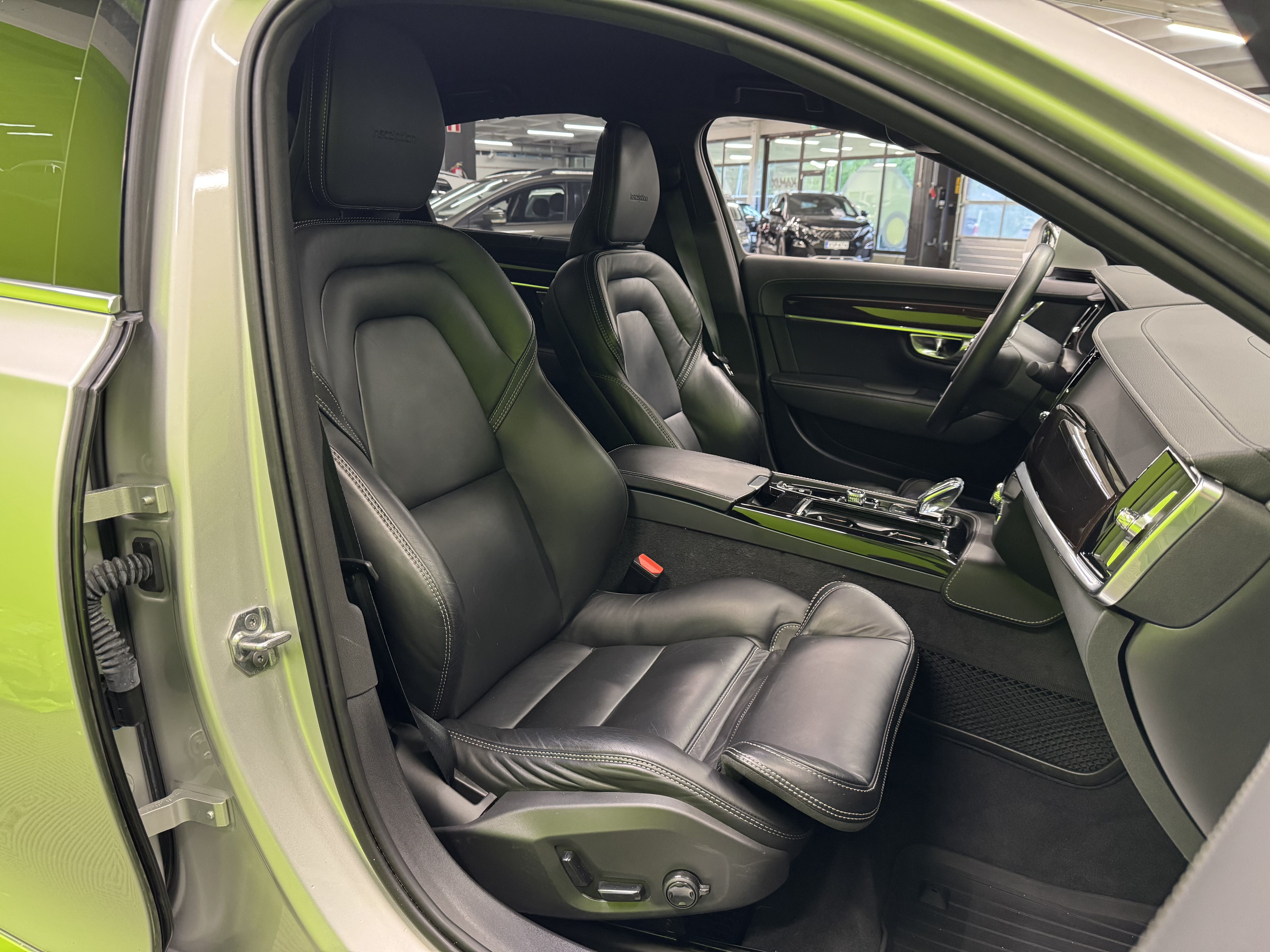 Volvo S90 2020