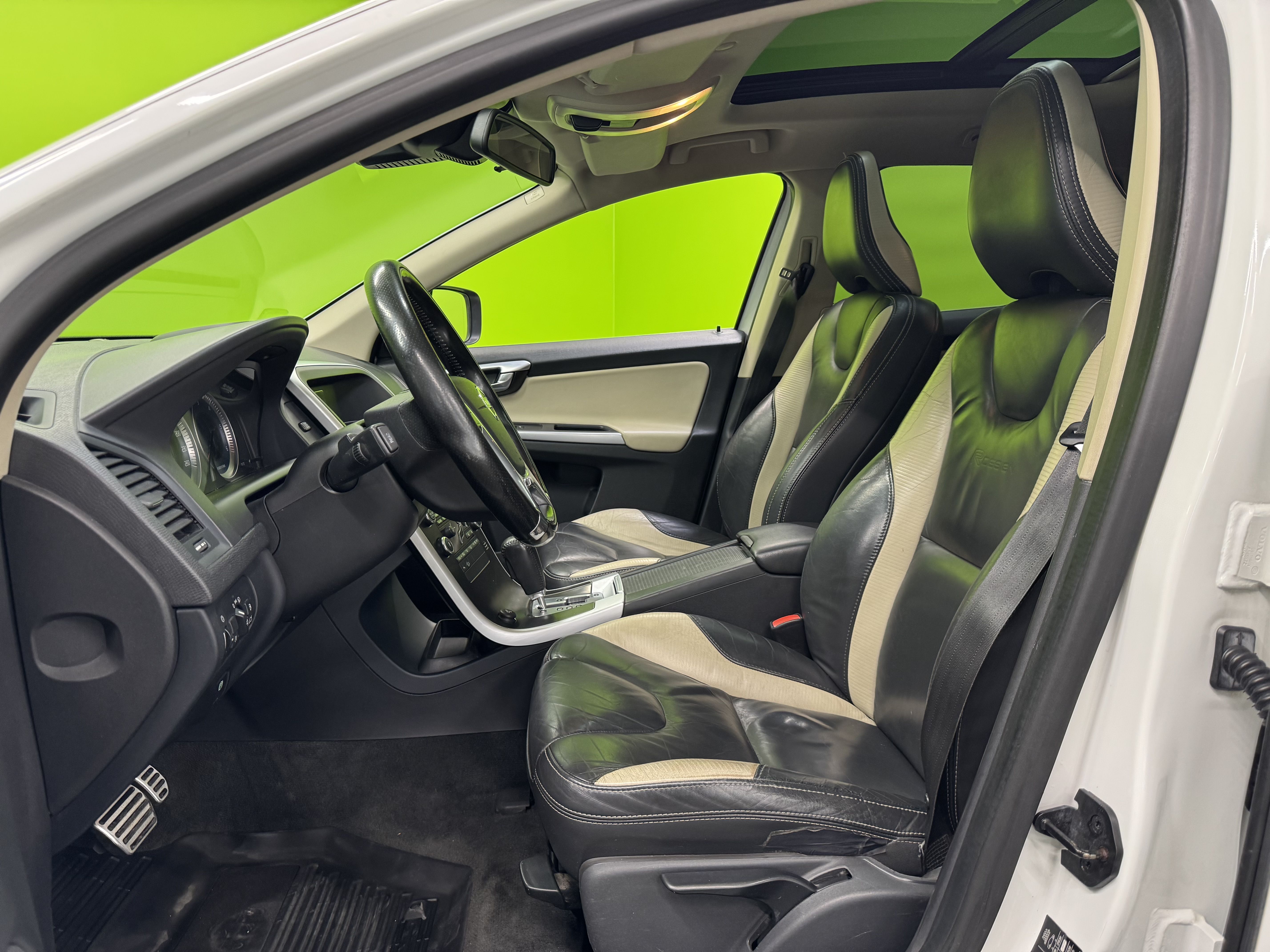 Volvo XC60 2010