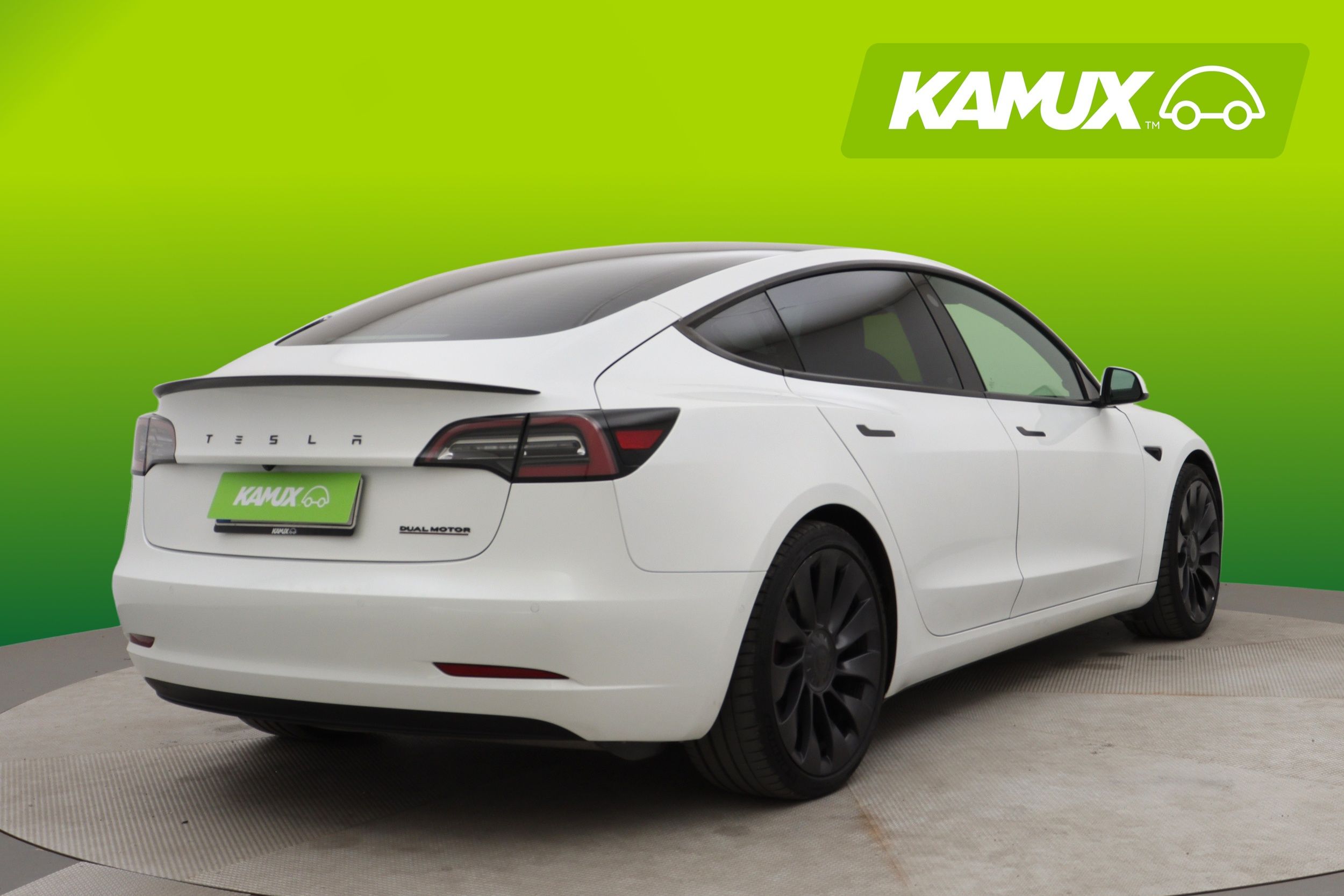 Tesla Model 3 2021