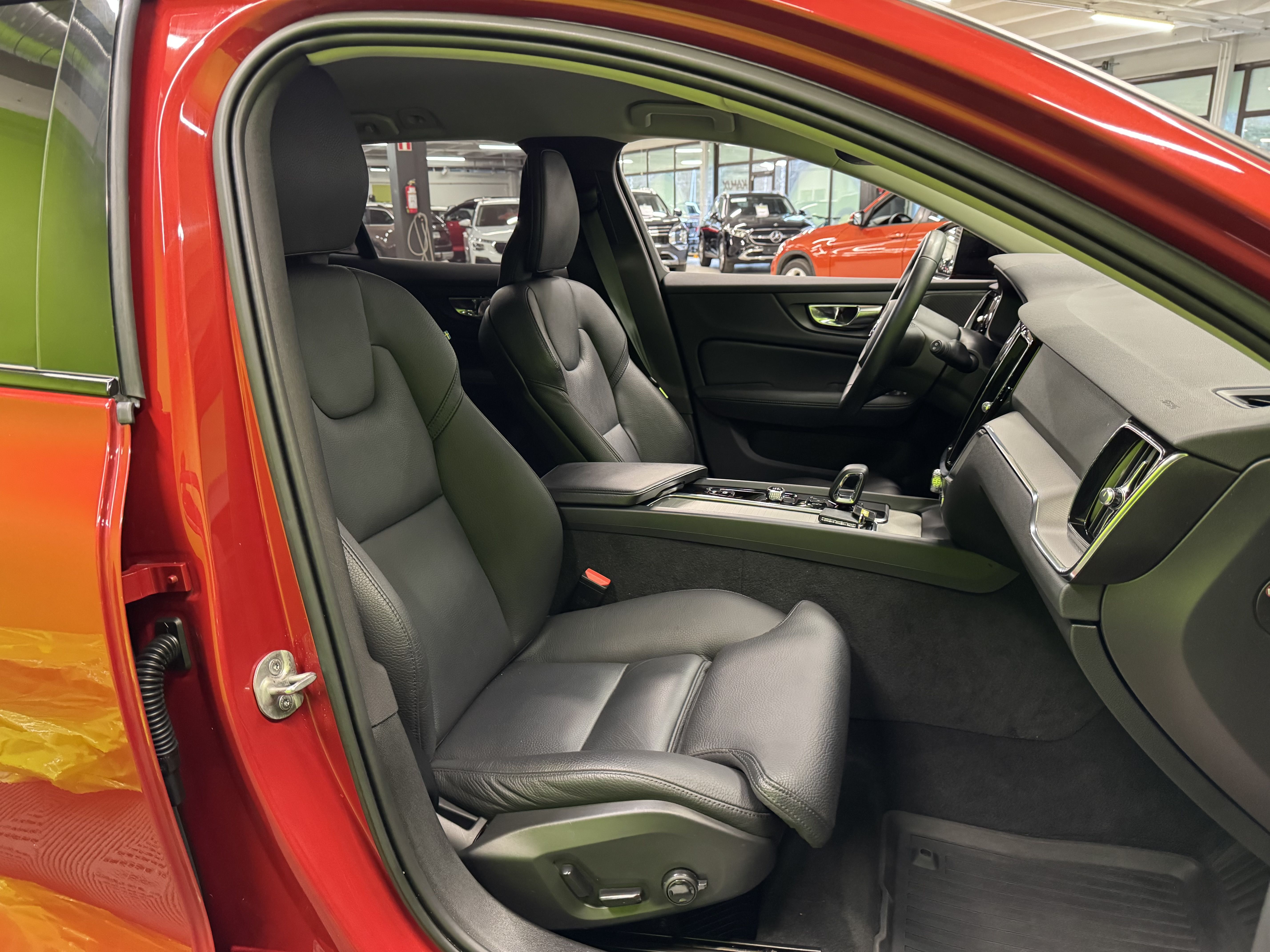 Volvo V60 2022