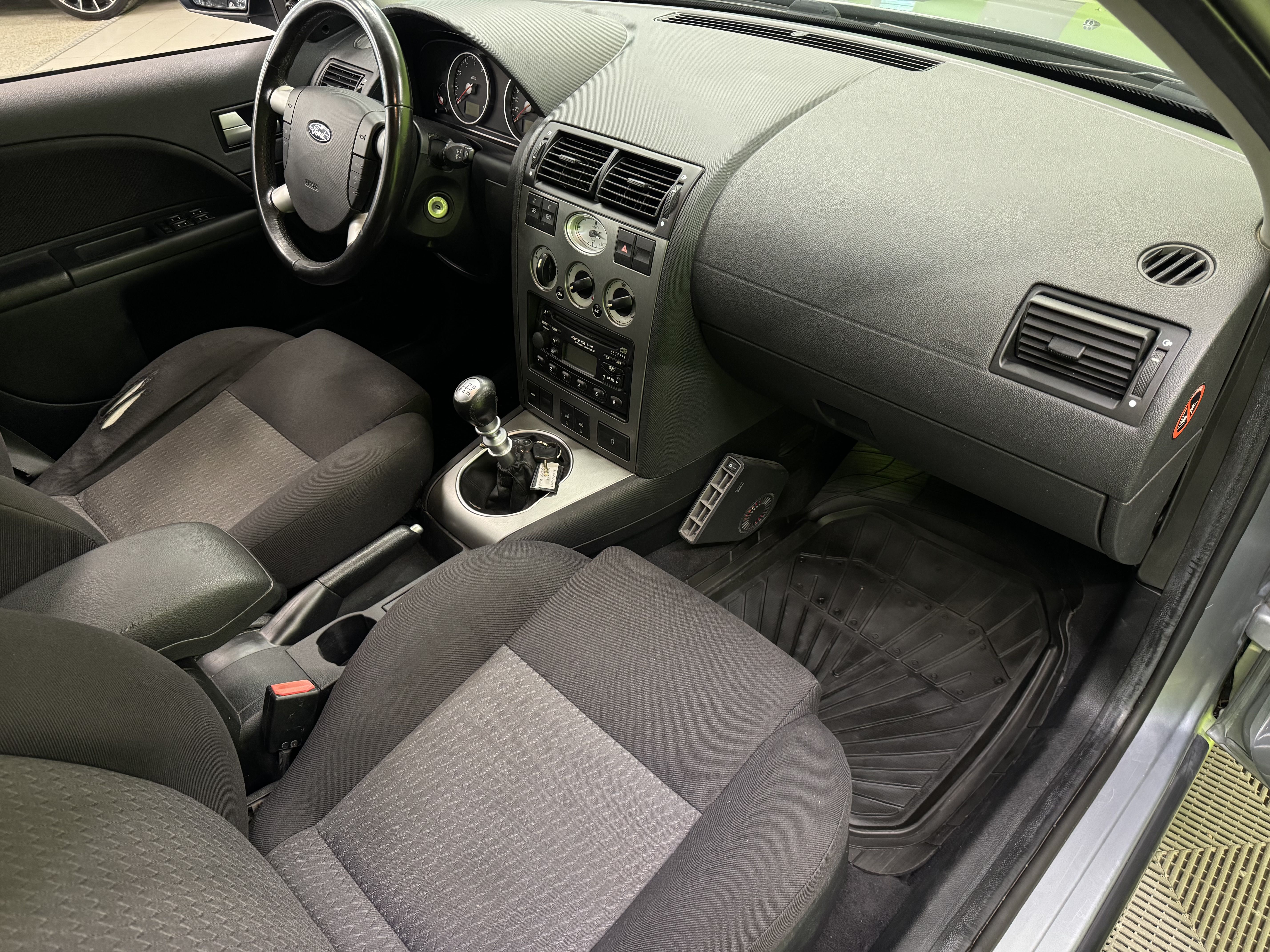 Ford Mondeo 2003