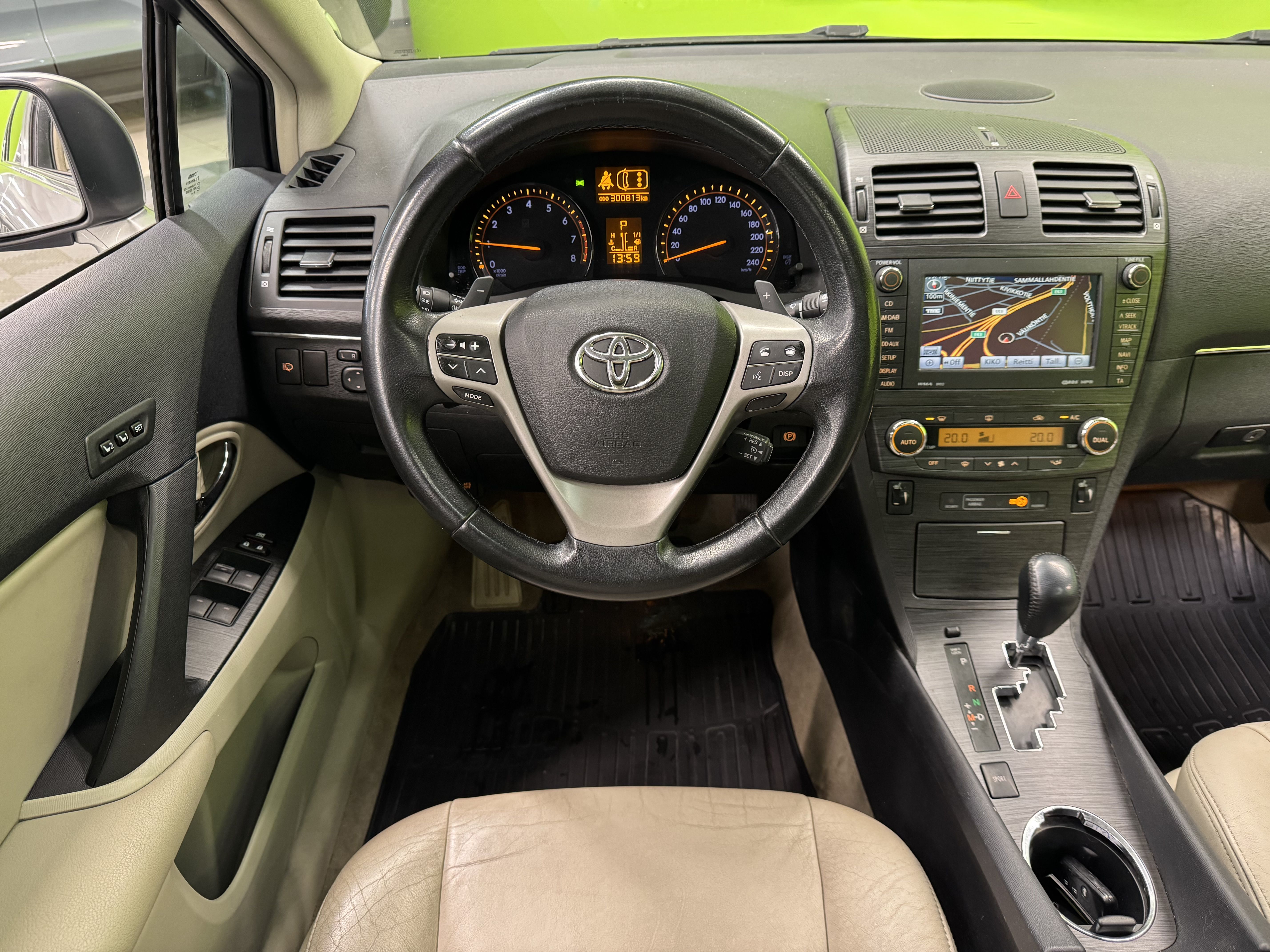 Toyota Avensis 2009