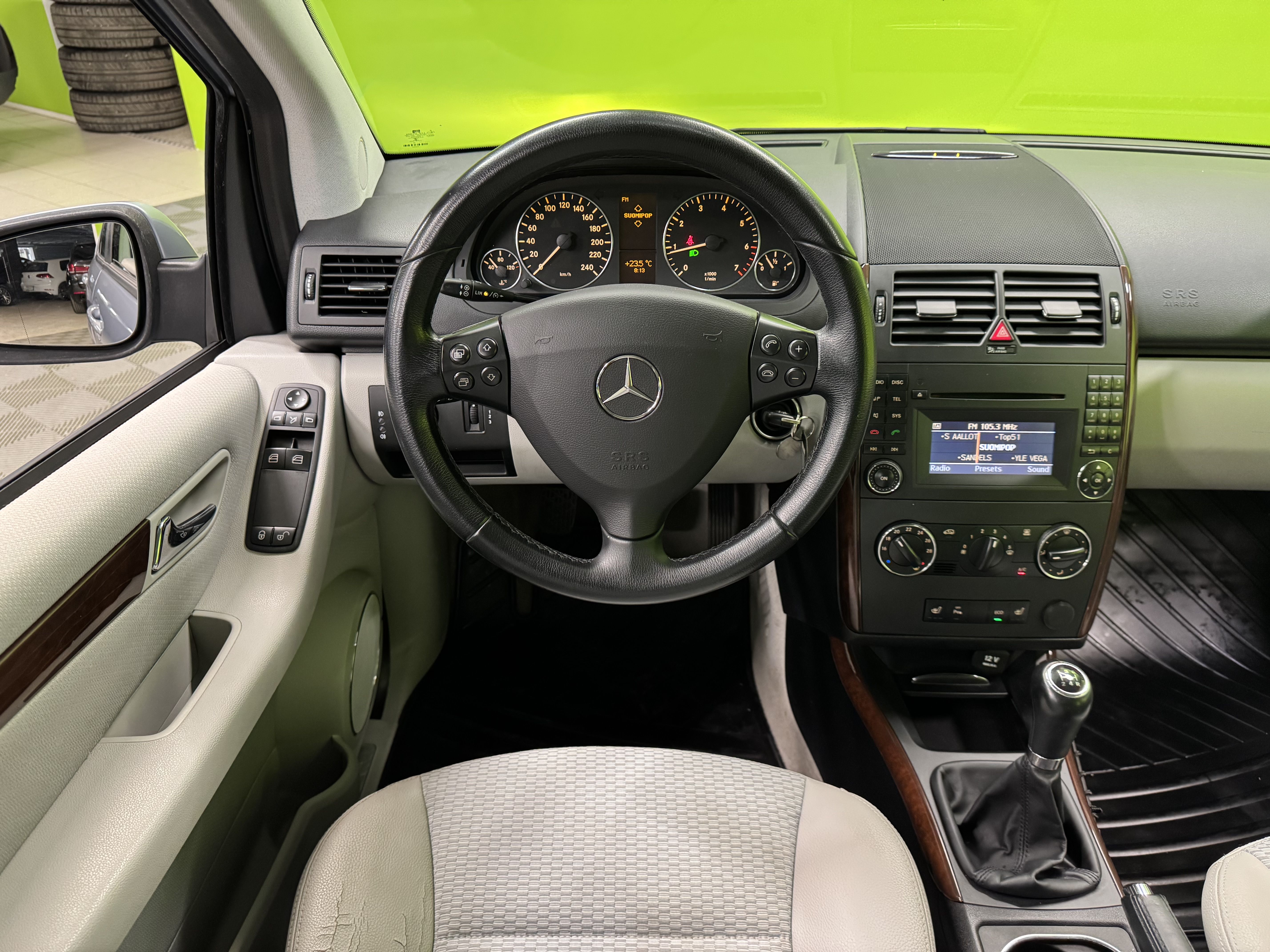 Mercedes-Benz A 2010