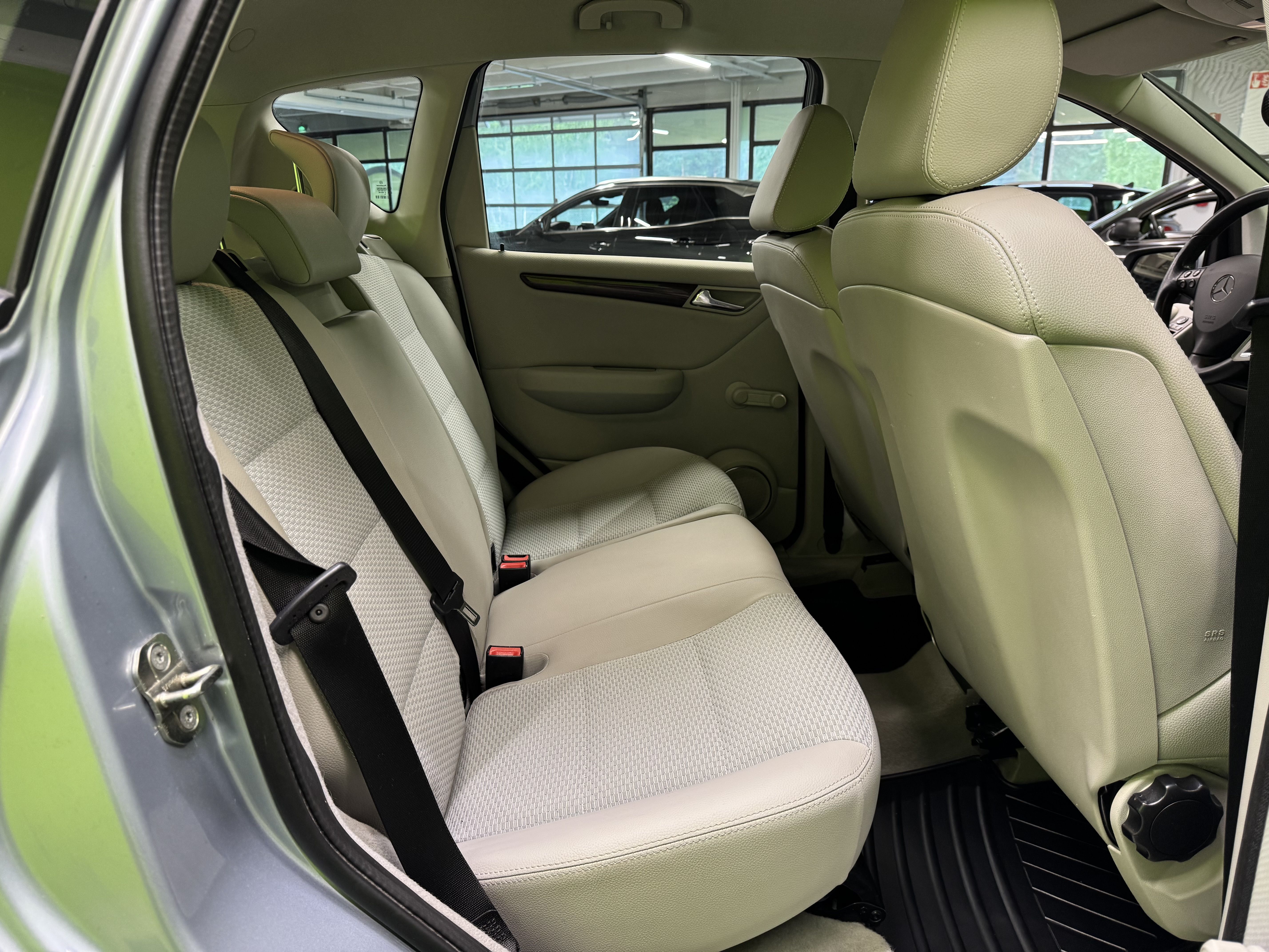 Mercedes-Benz A 2010