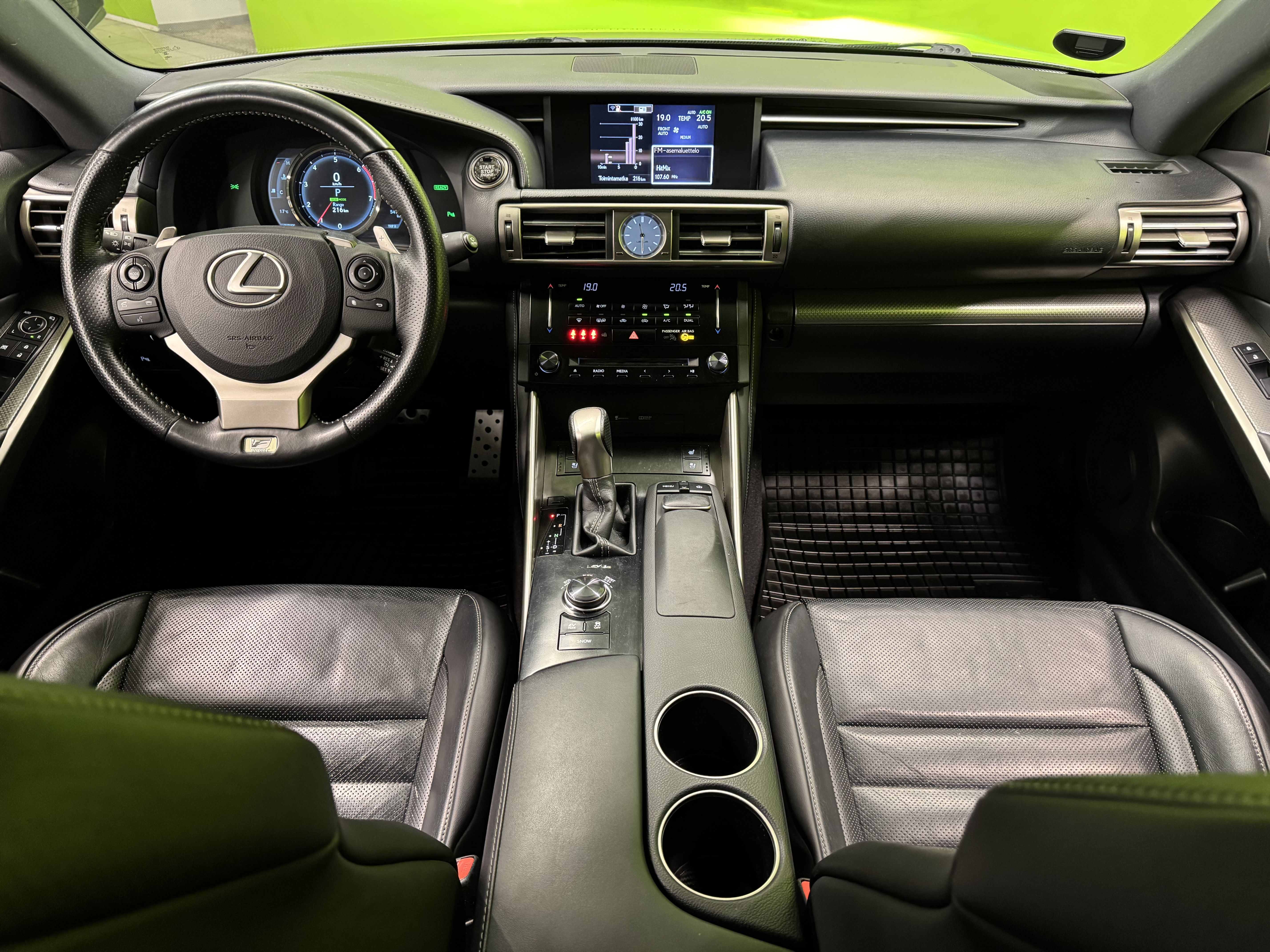 Lexus IS 2014