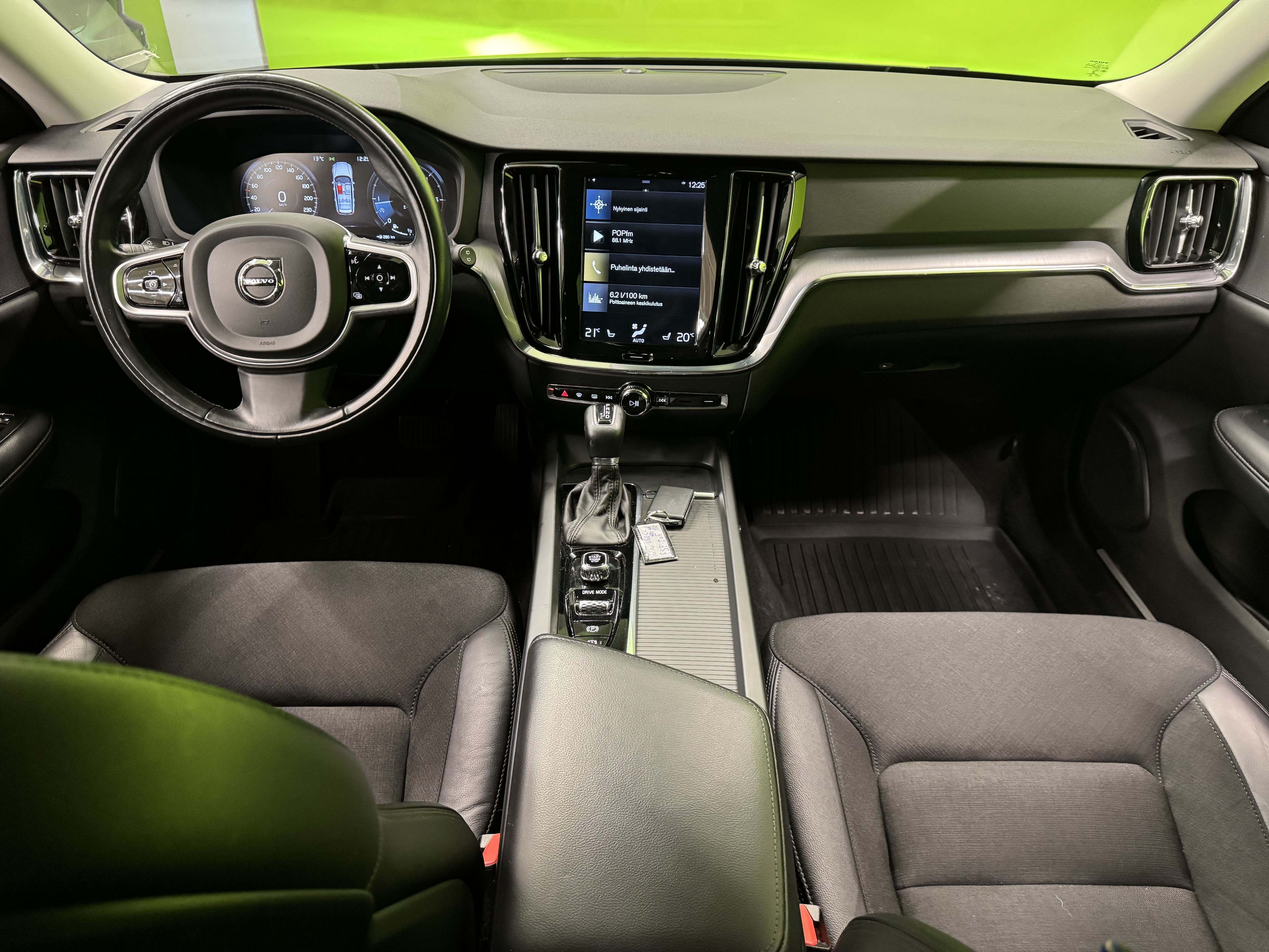 Volvo V60 Cross Country 2020