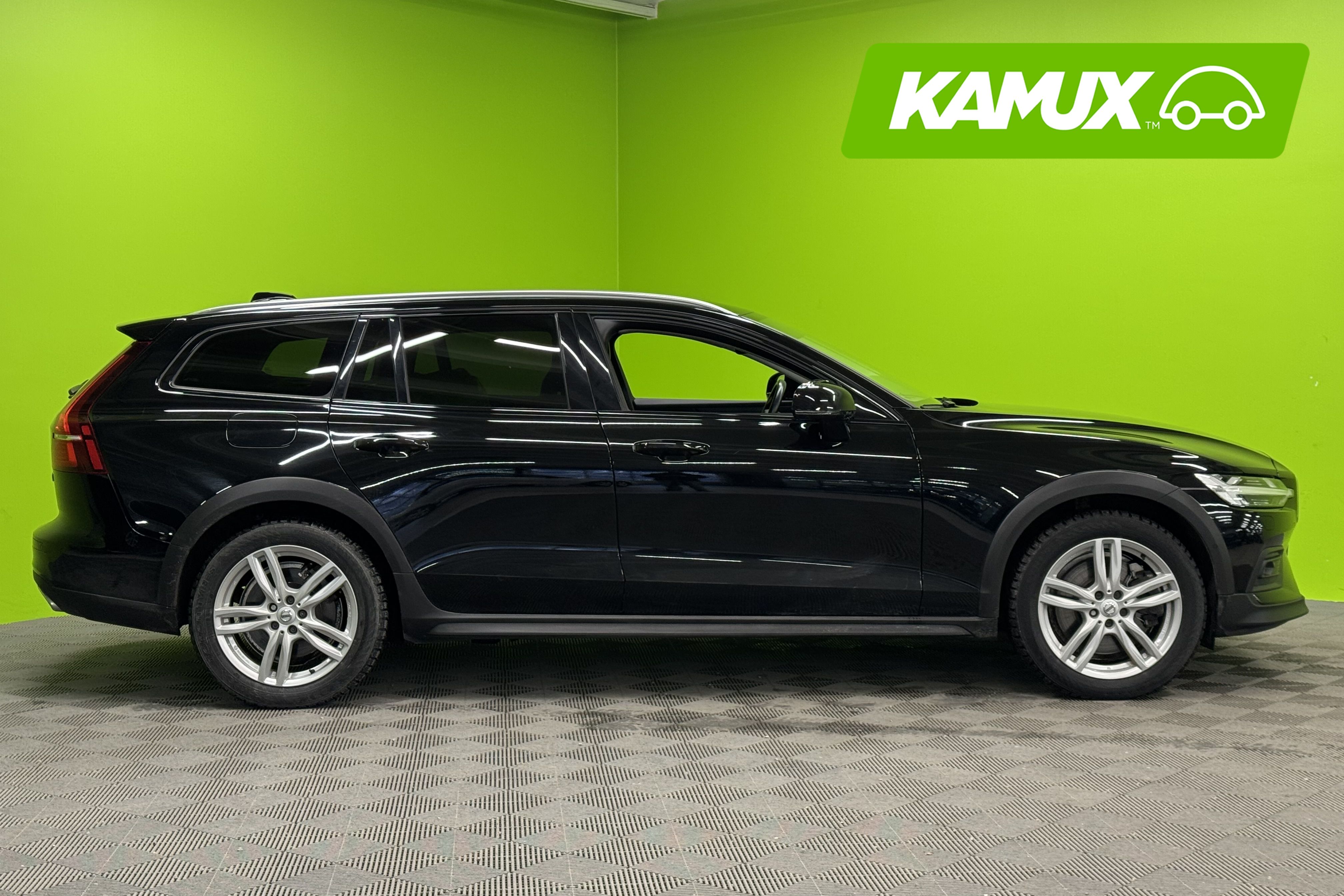 Volvo V60 Cross Country 2020