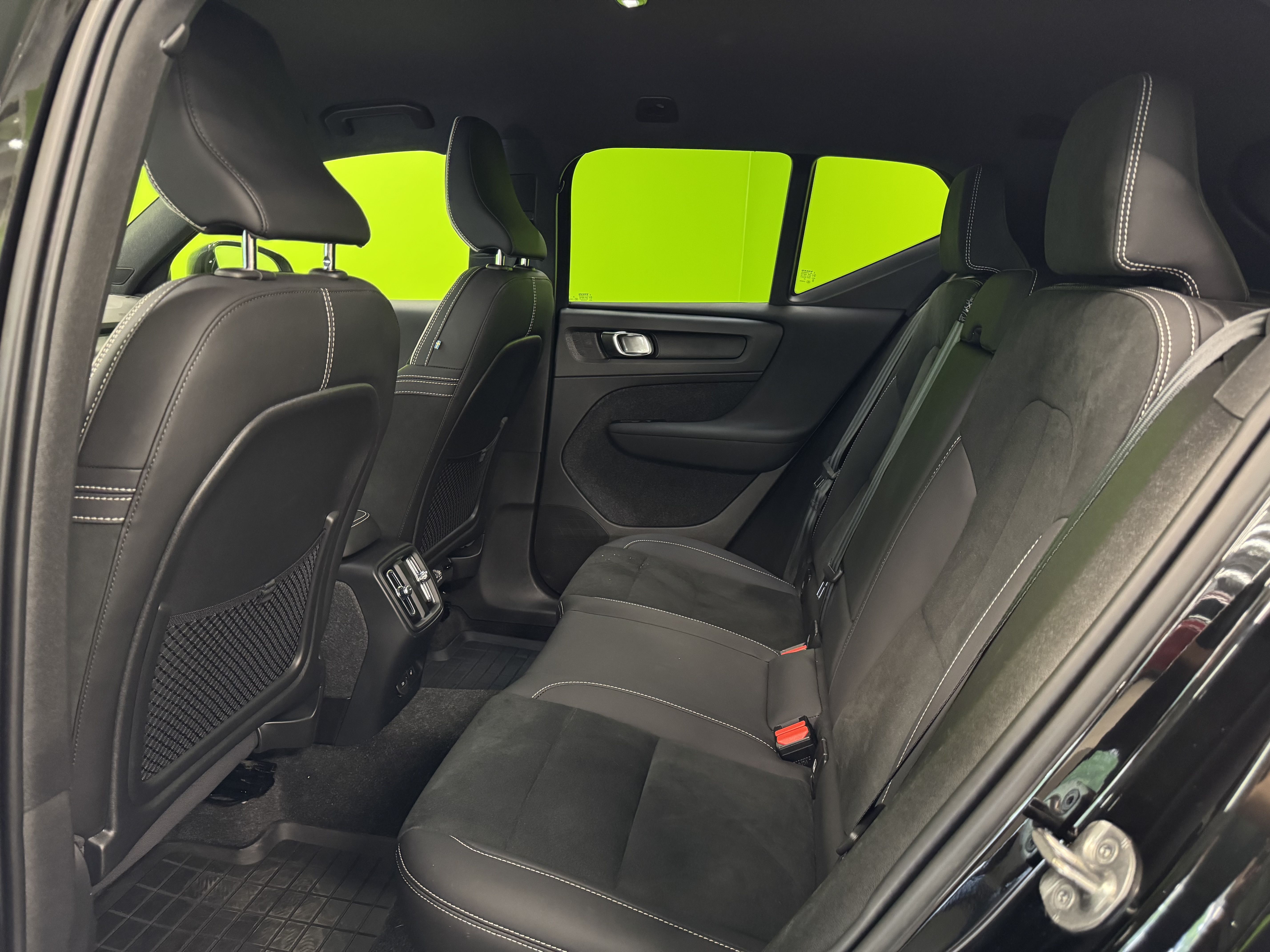 Volvo XC40 2023