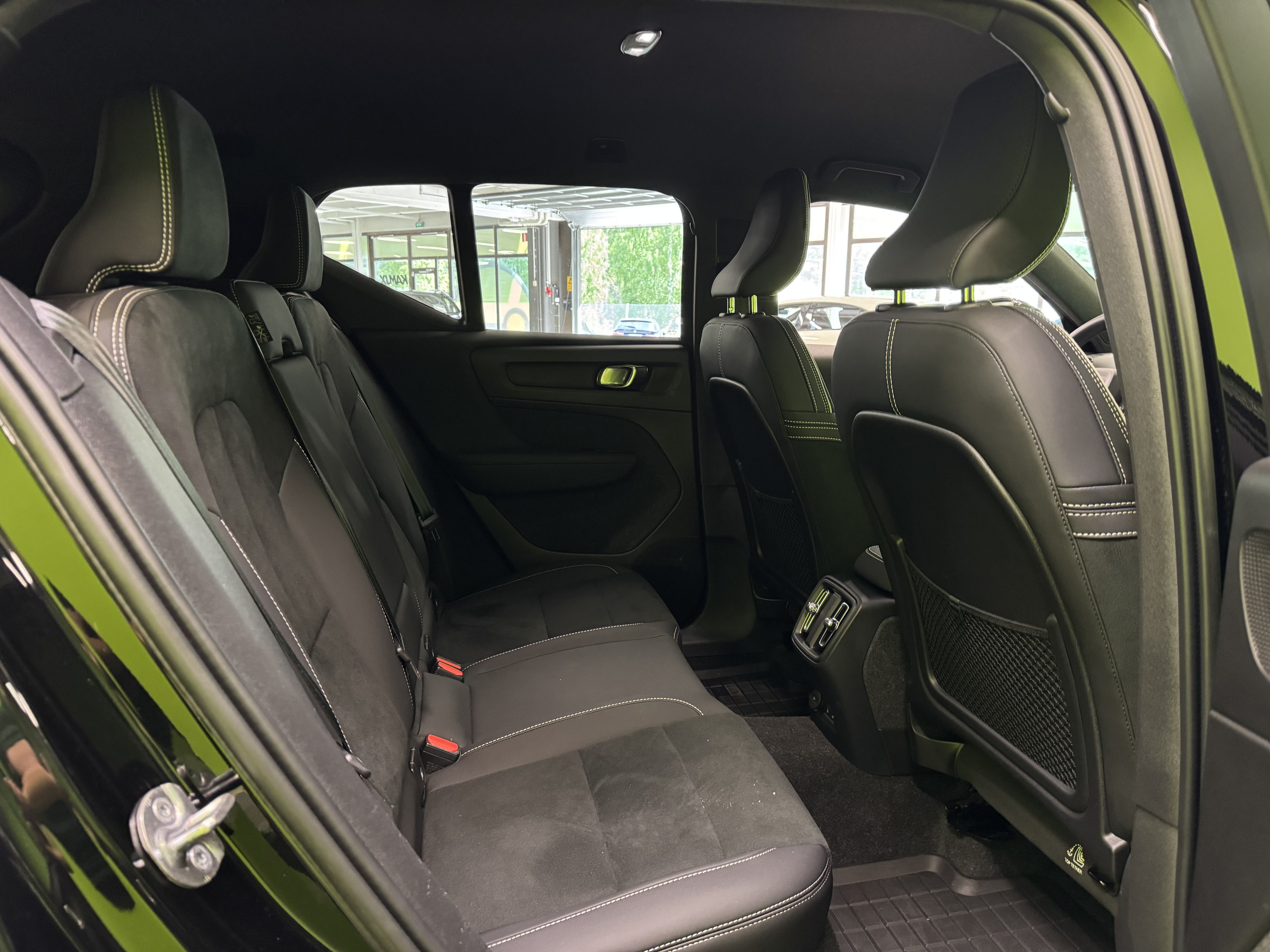 Volvo XC40 2023