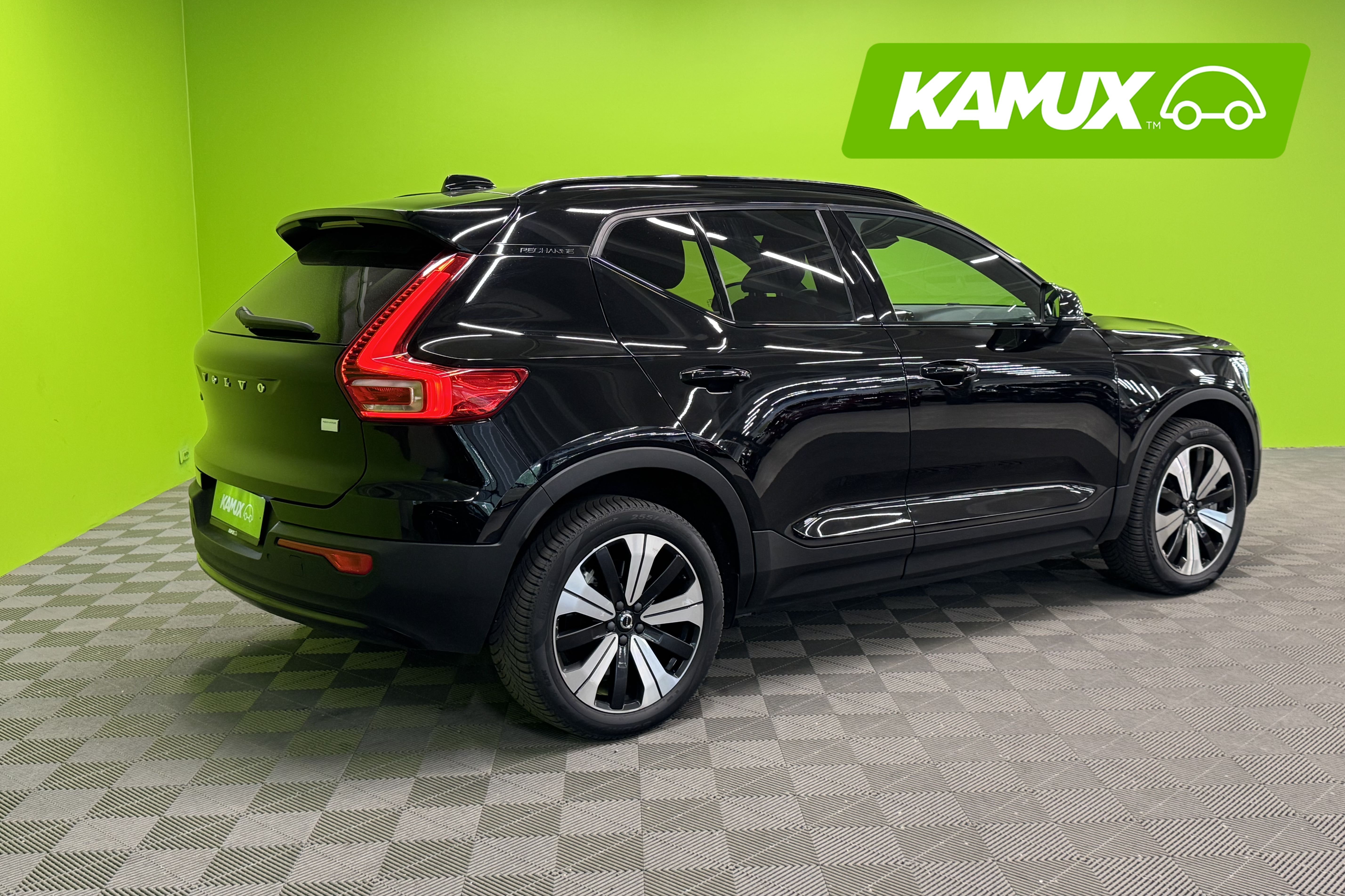 Volvo XC40 2023