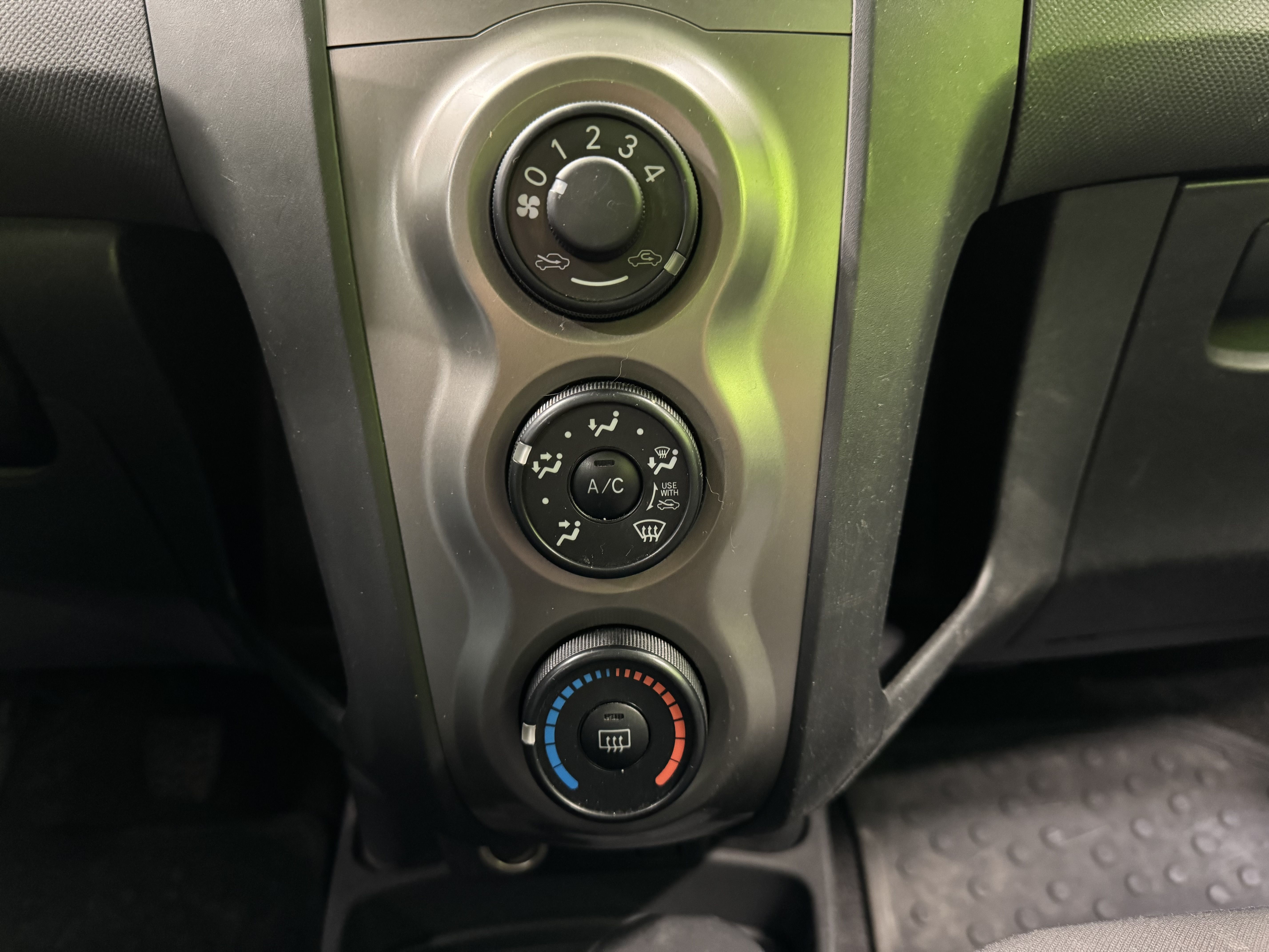 Toyota Yaris 2009