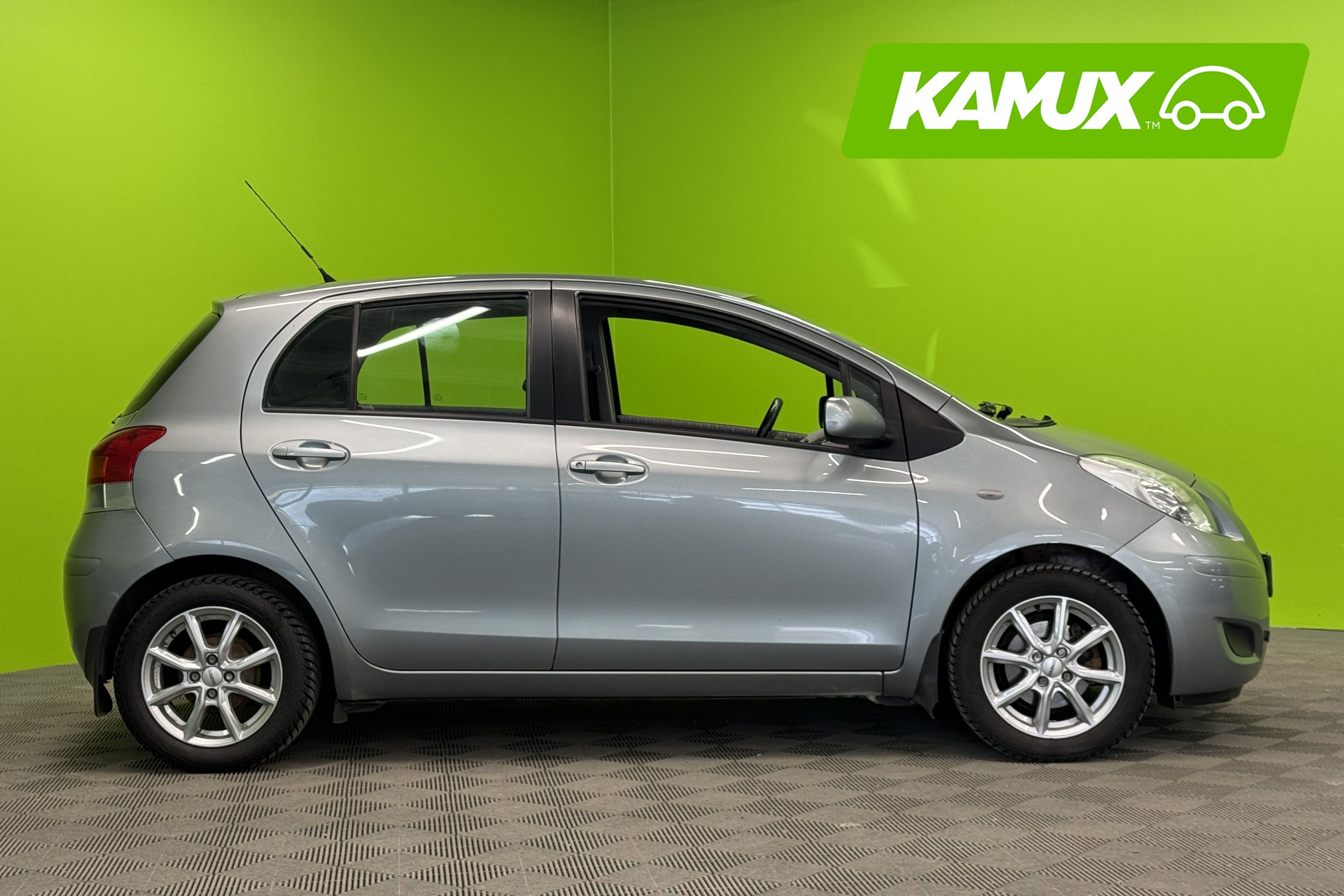Toyota Yaris 2009