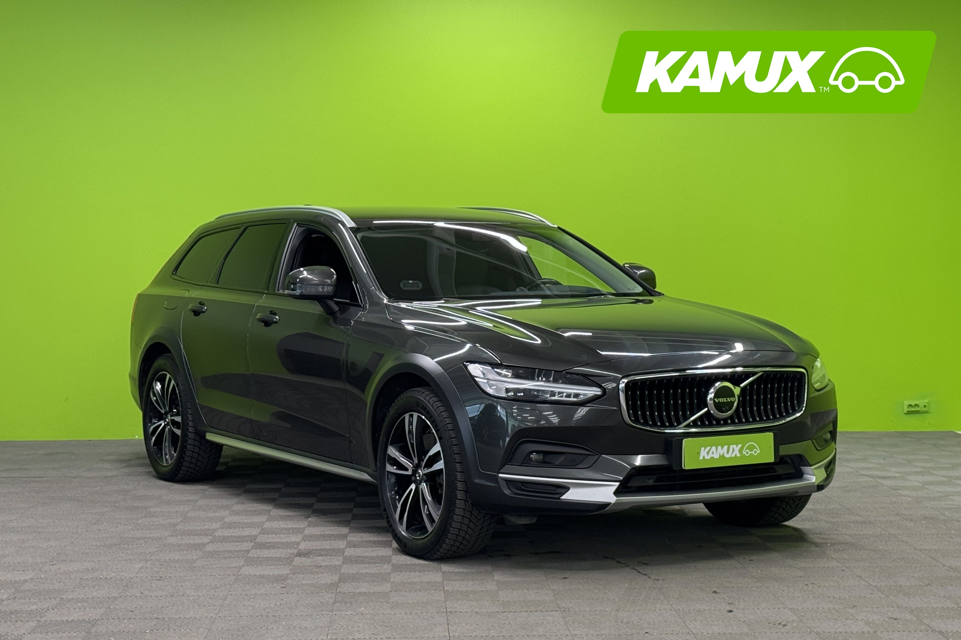 Volvo V90 Cross Country 2021