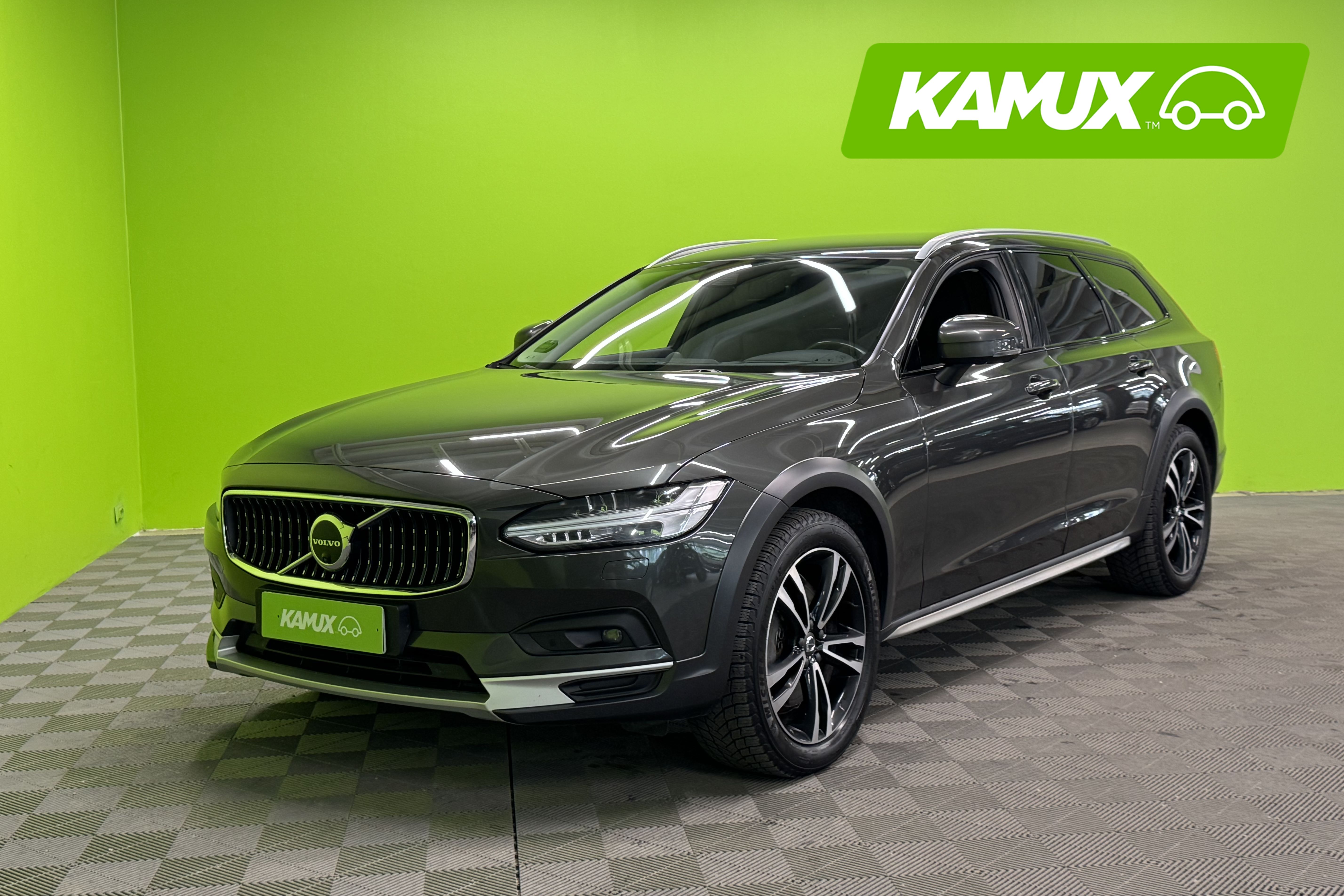 Volvo V90 Cross Country 2021
