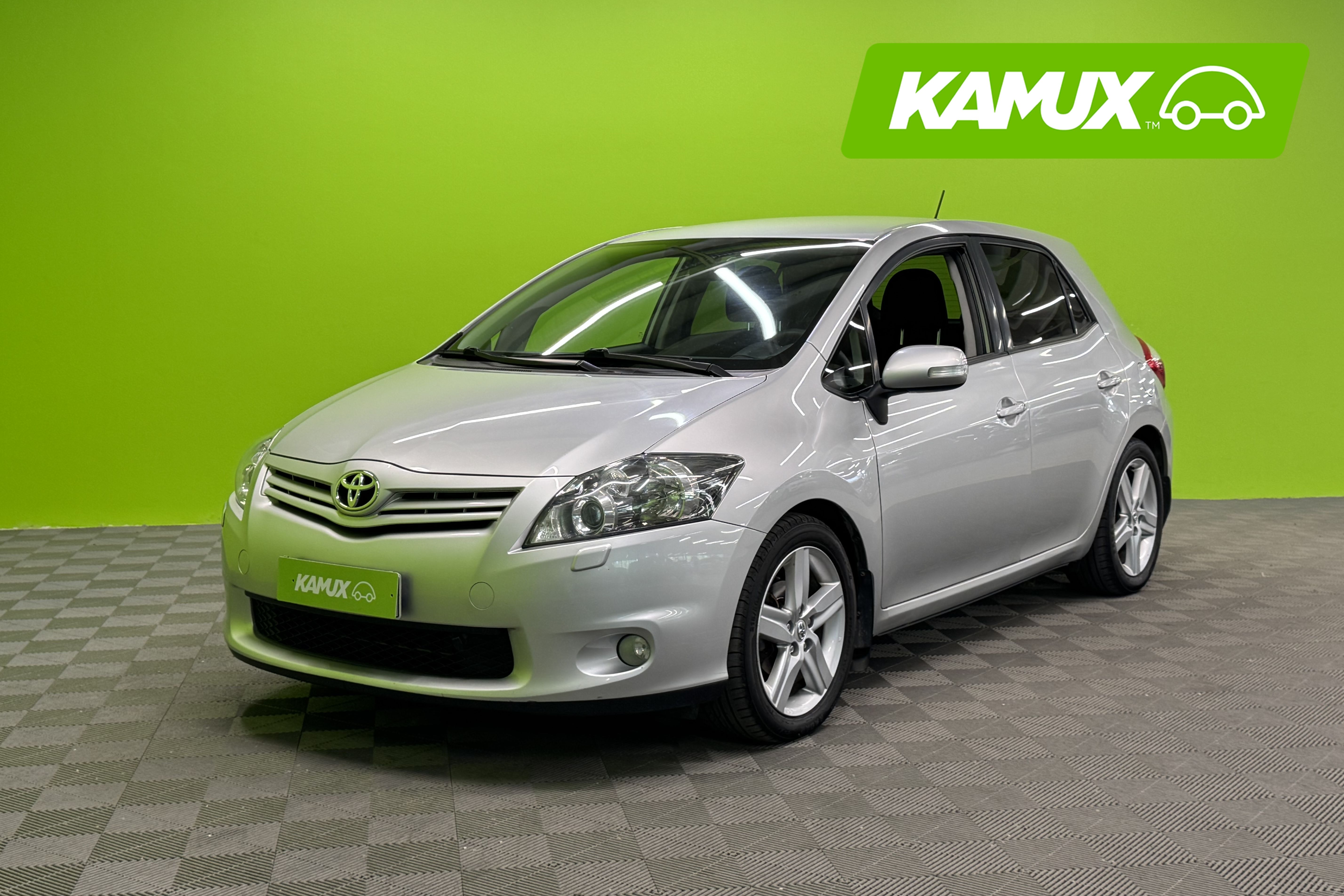 Toyota Auris 2012