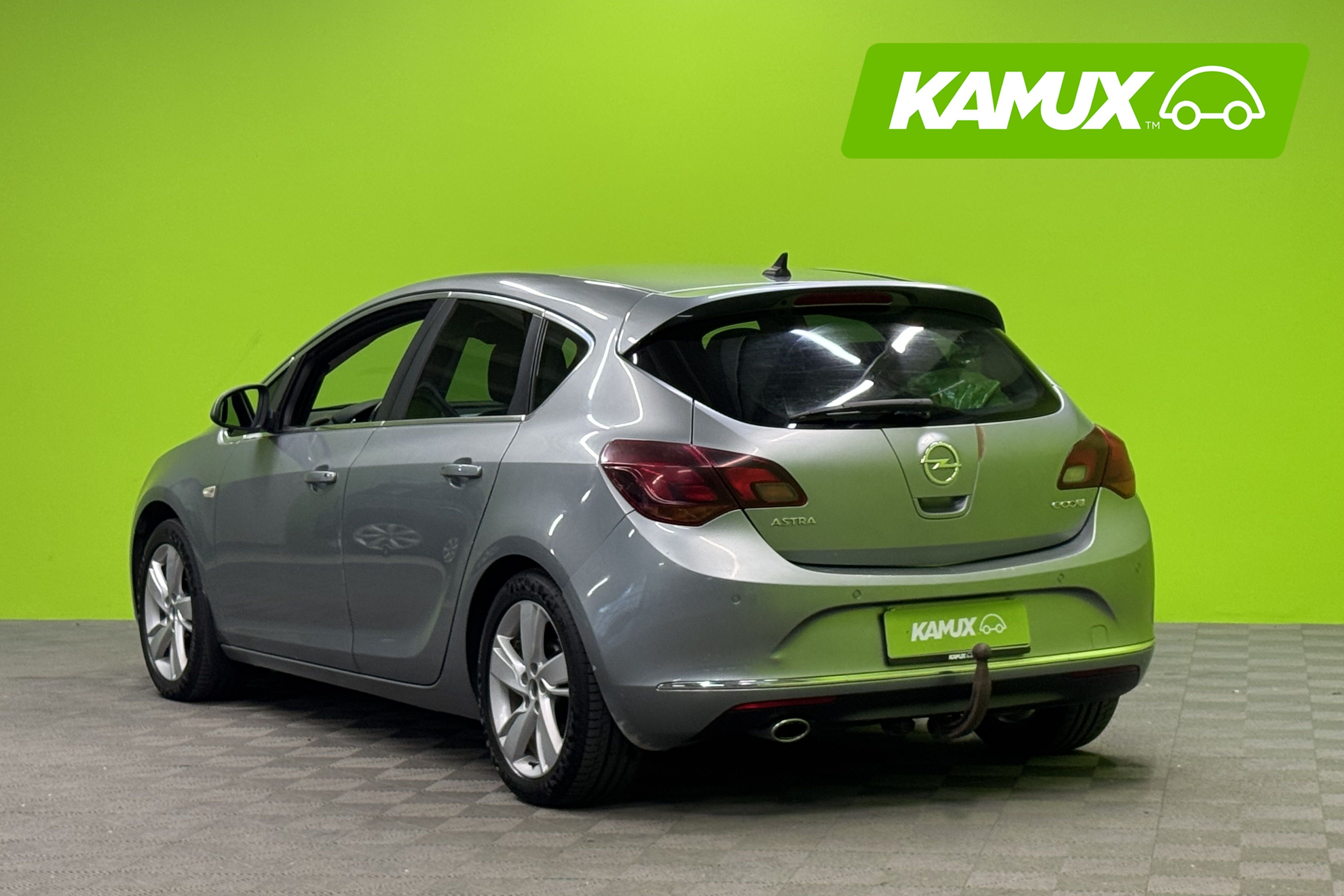 Opel Astra 2013