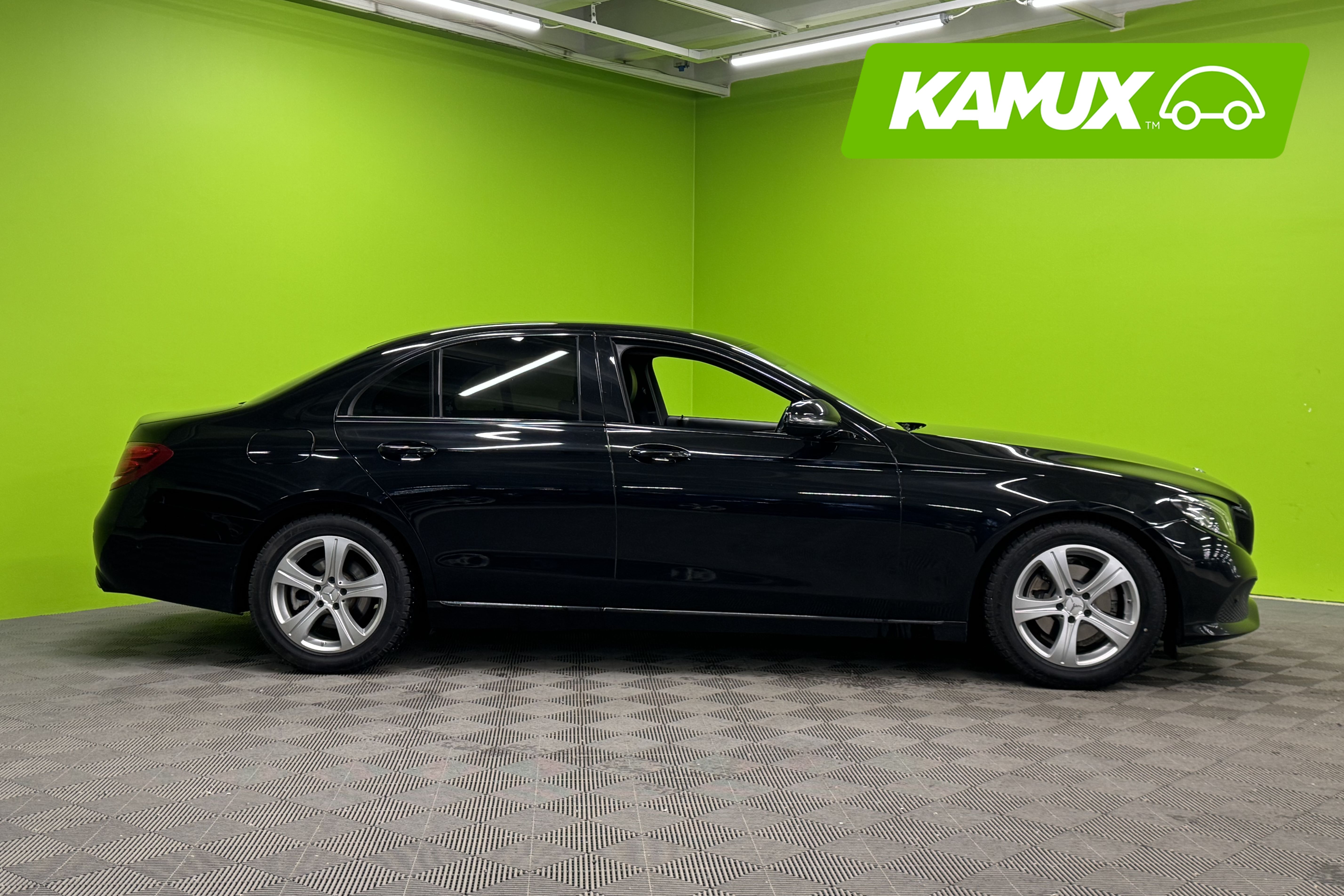 Mercedes-Benz E 2017