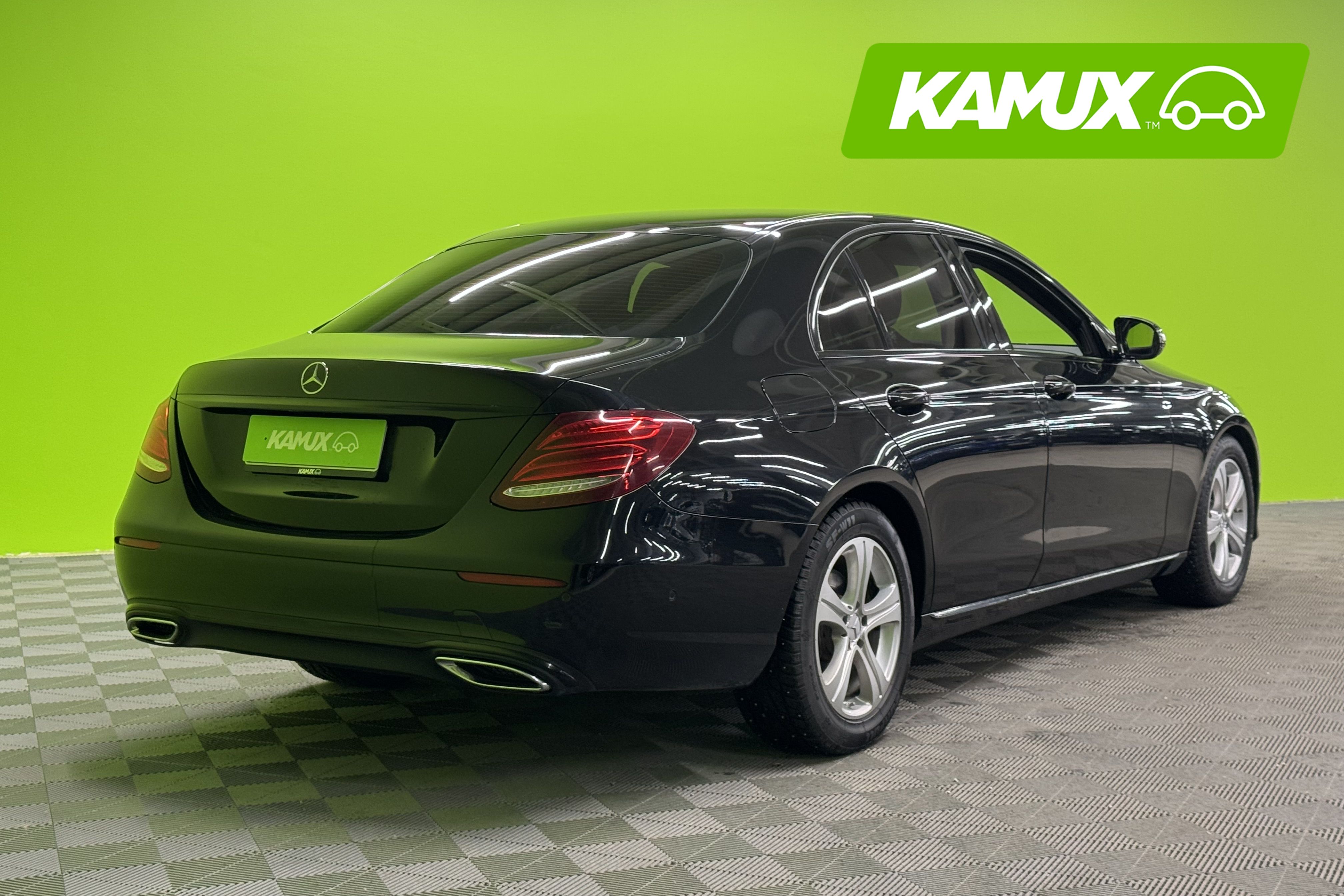 Mercedes-Benz E 2017