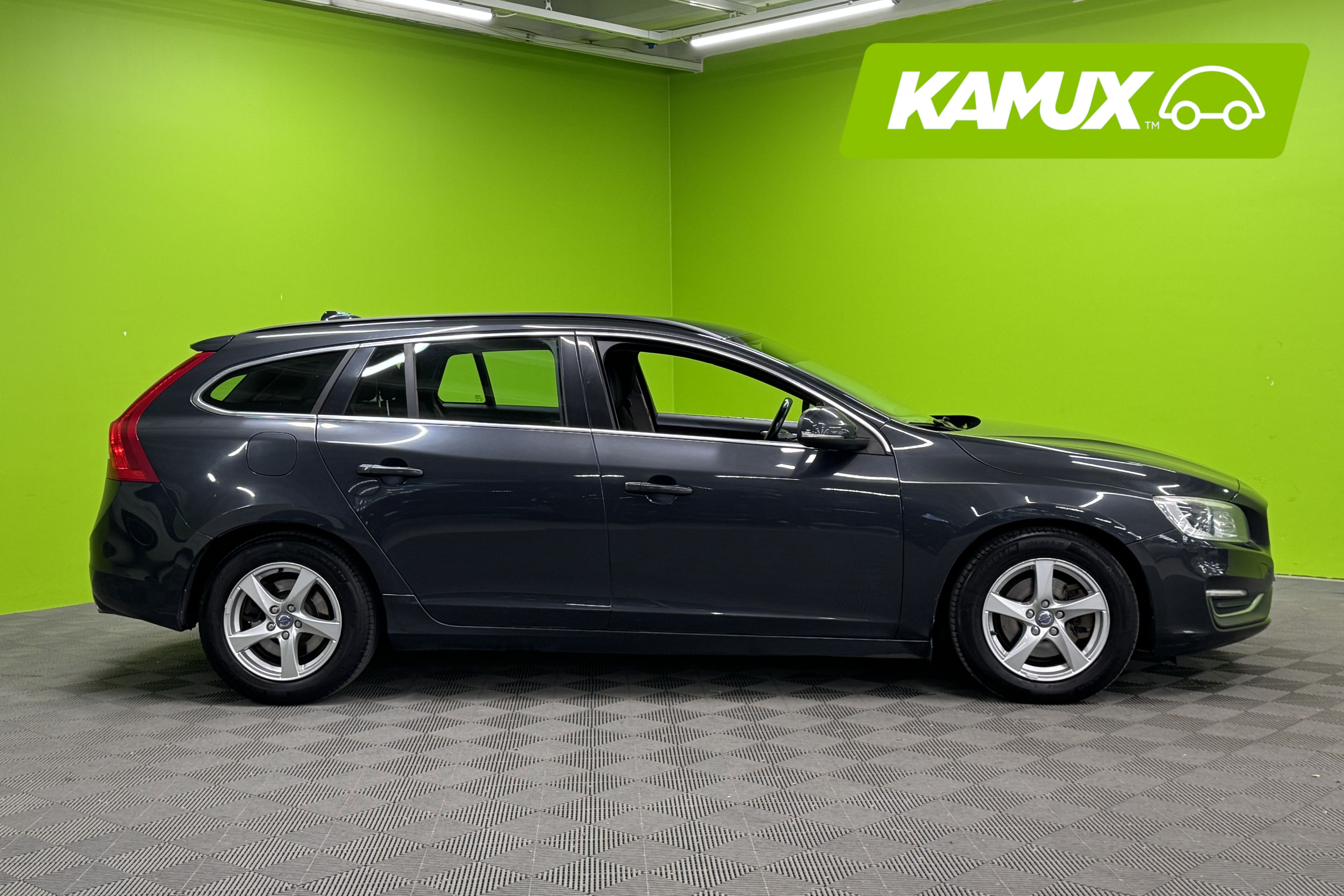 Volvo V60 2015