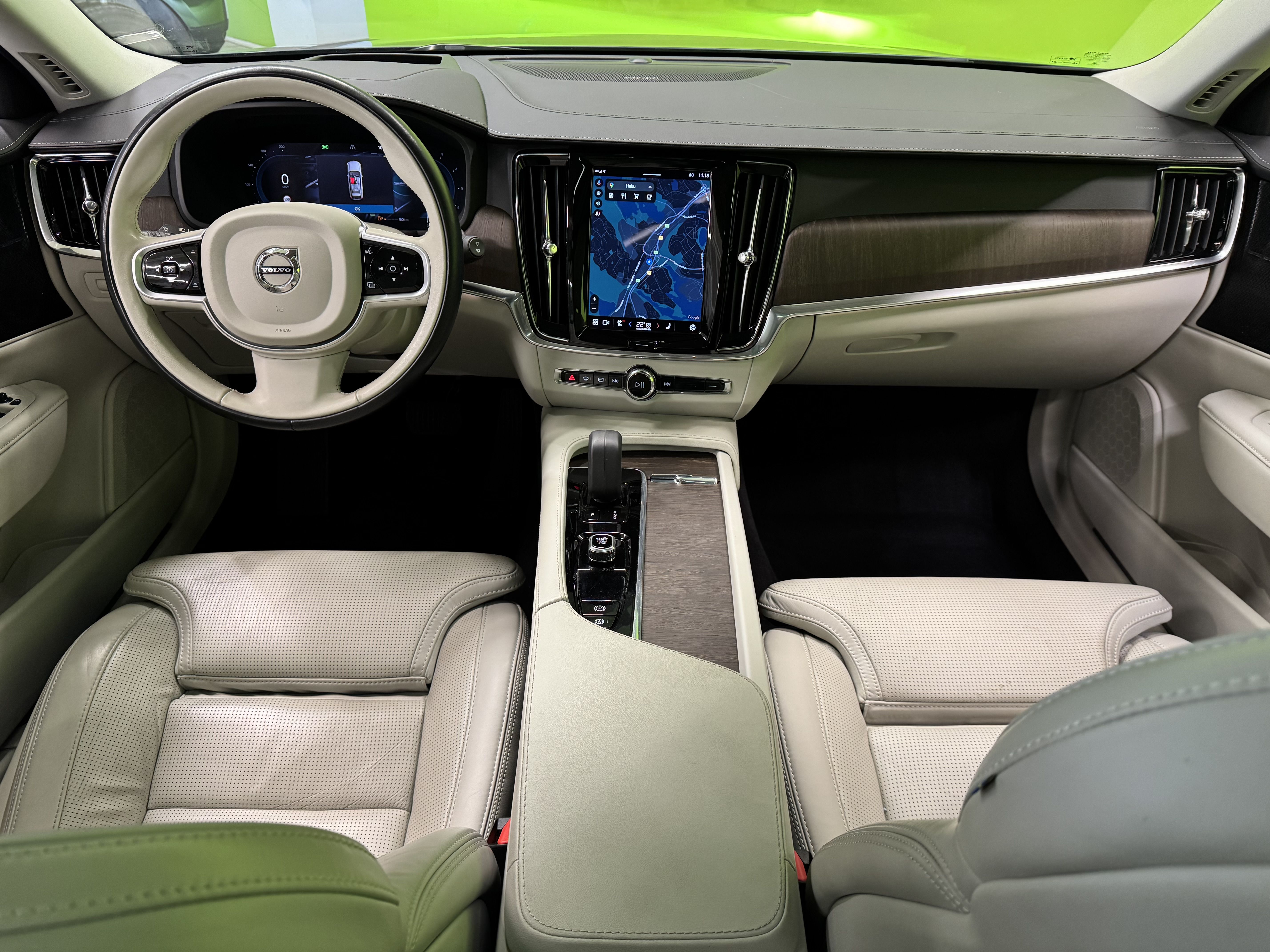 Volvo V90 Cross Country 2022