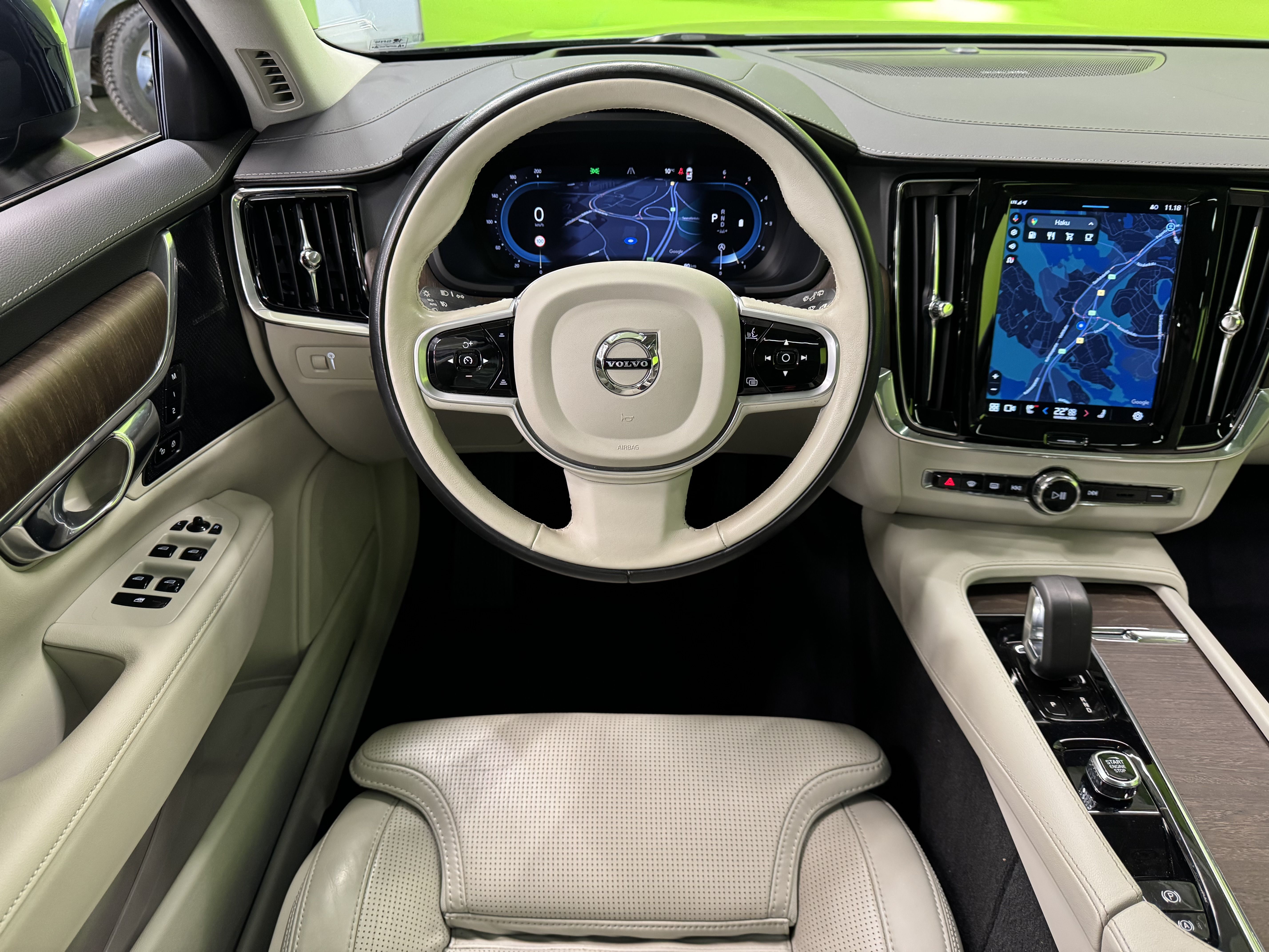Volvo V90 Cross Country 2022