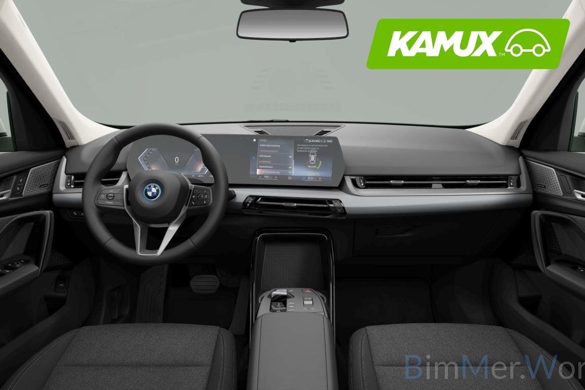BMW iX1 2023