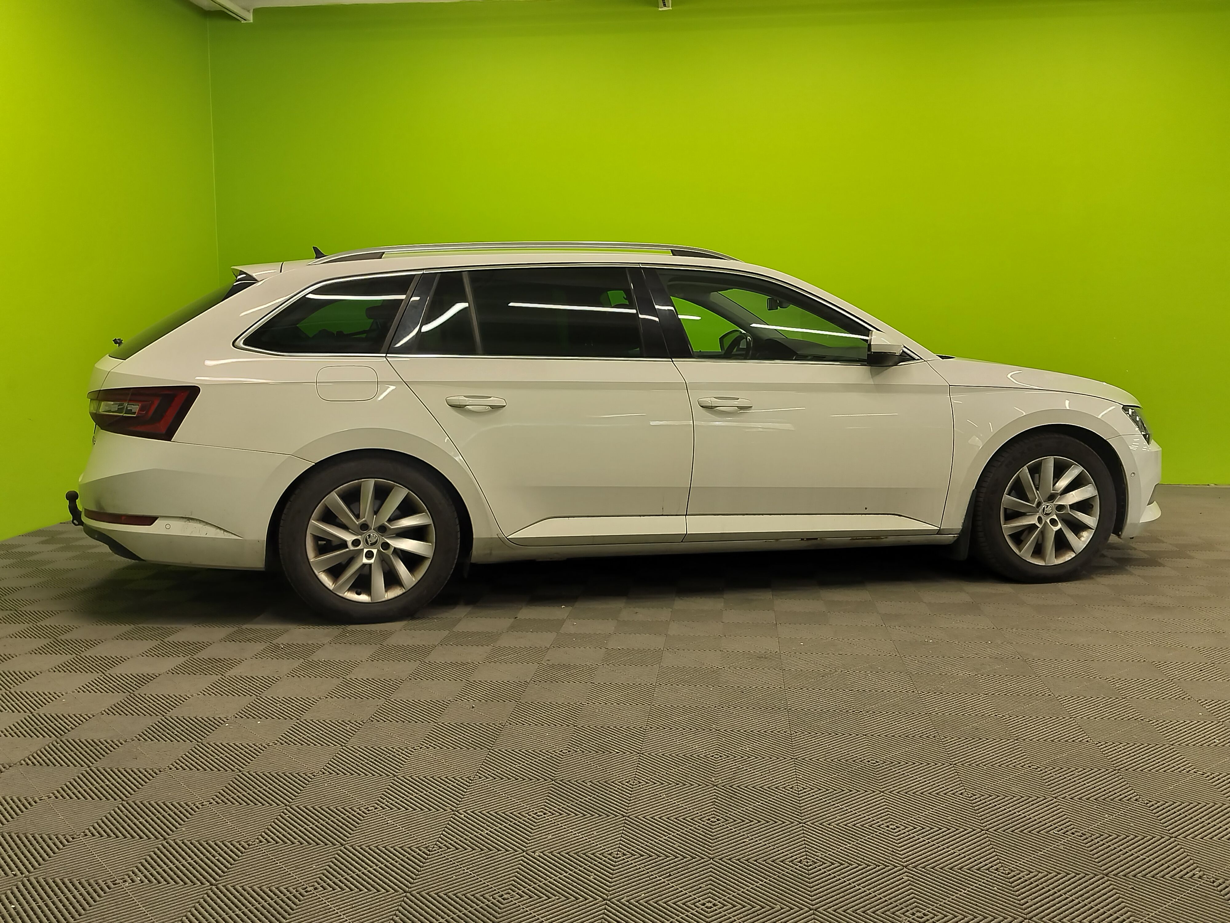 Skoda Superb 2016