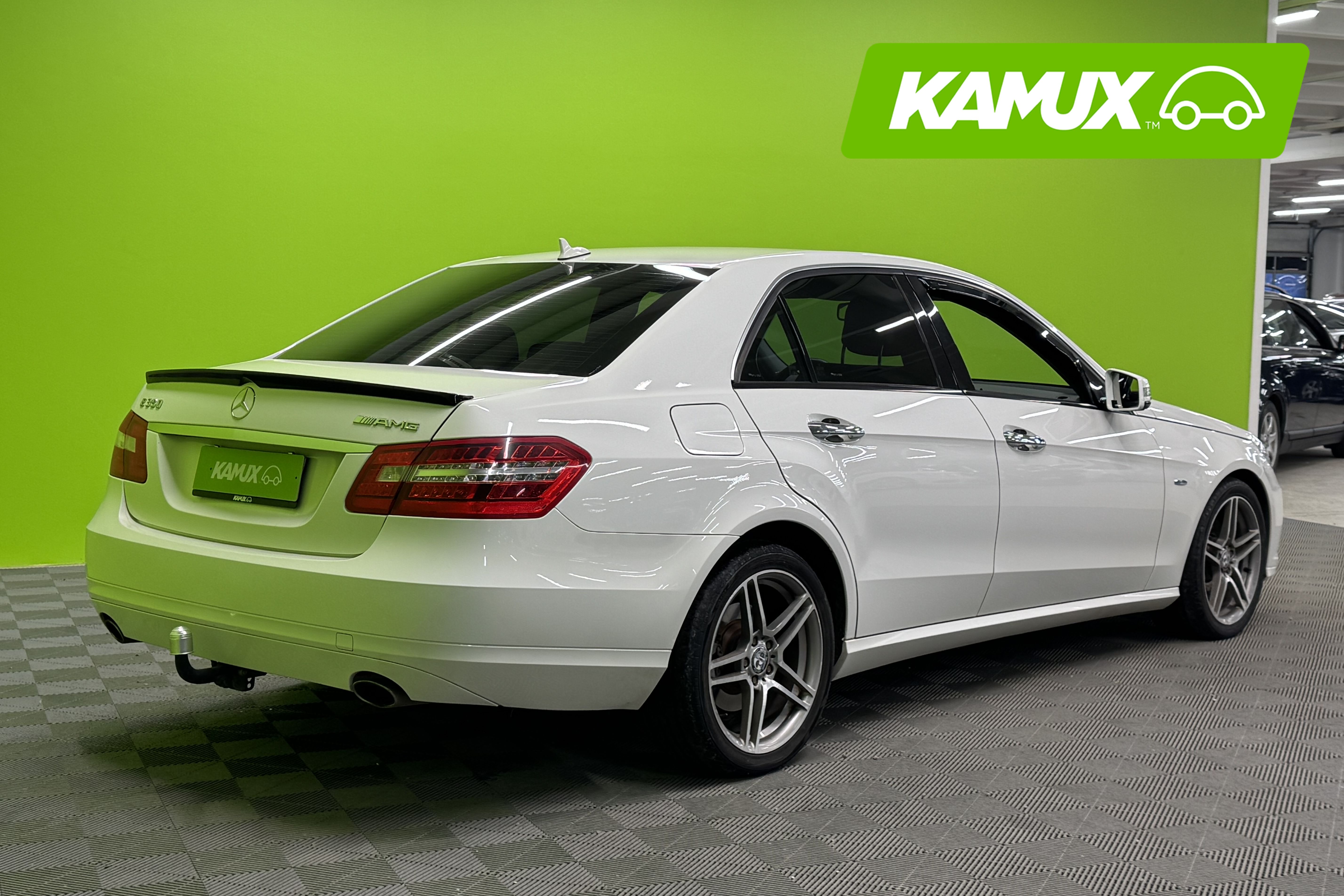 Mercedes-Benz E 2009