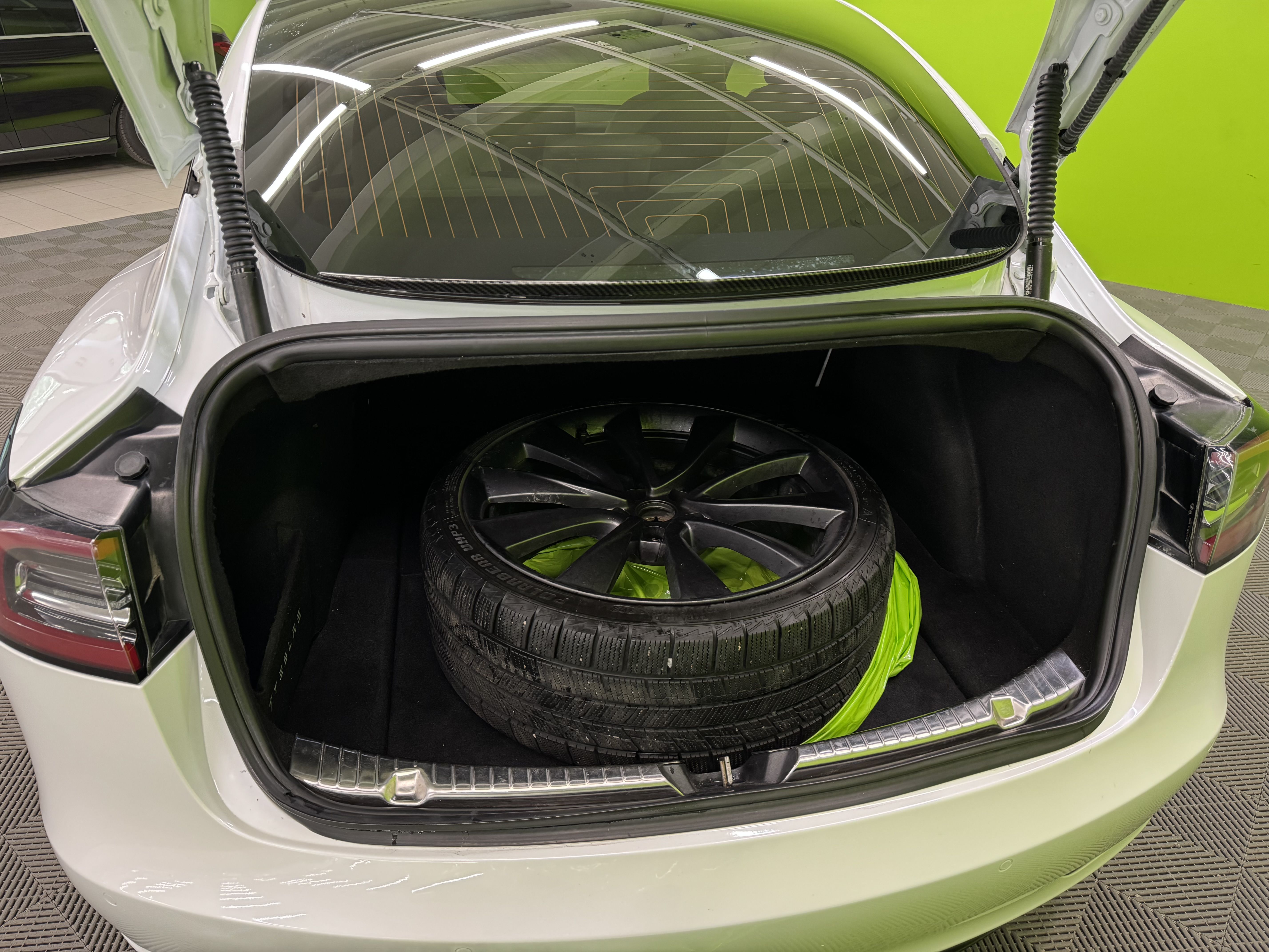 Tesla Model 3 2019