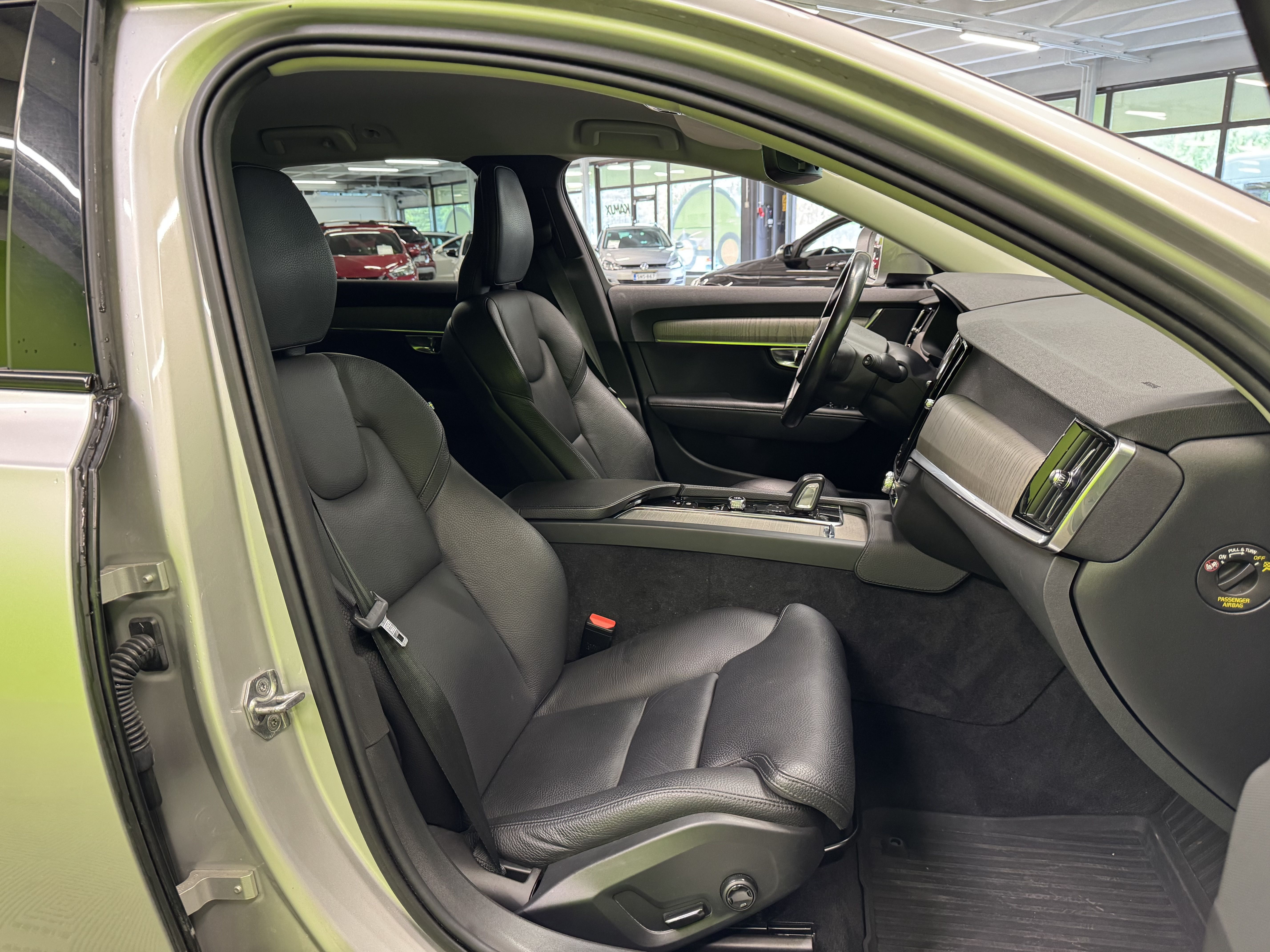 Volvo V90 Cross Country 2021