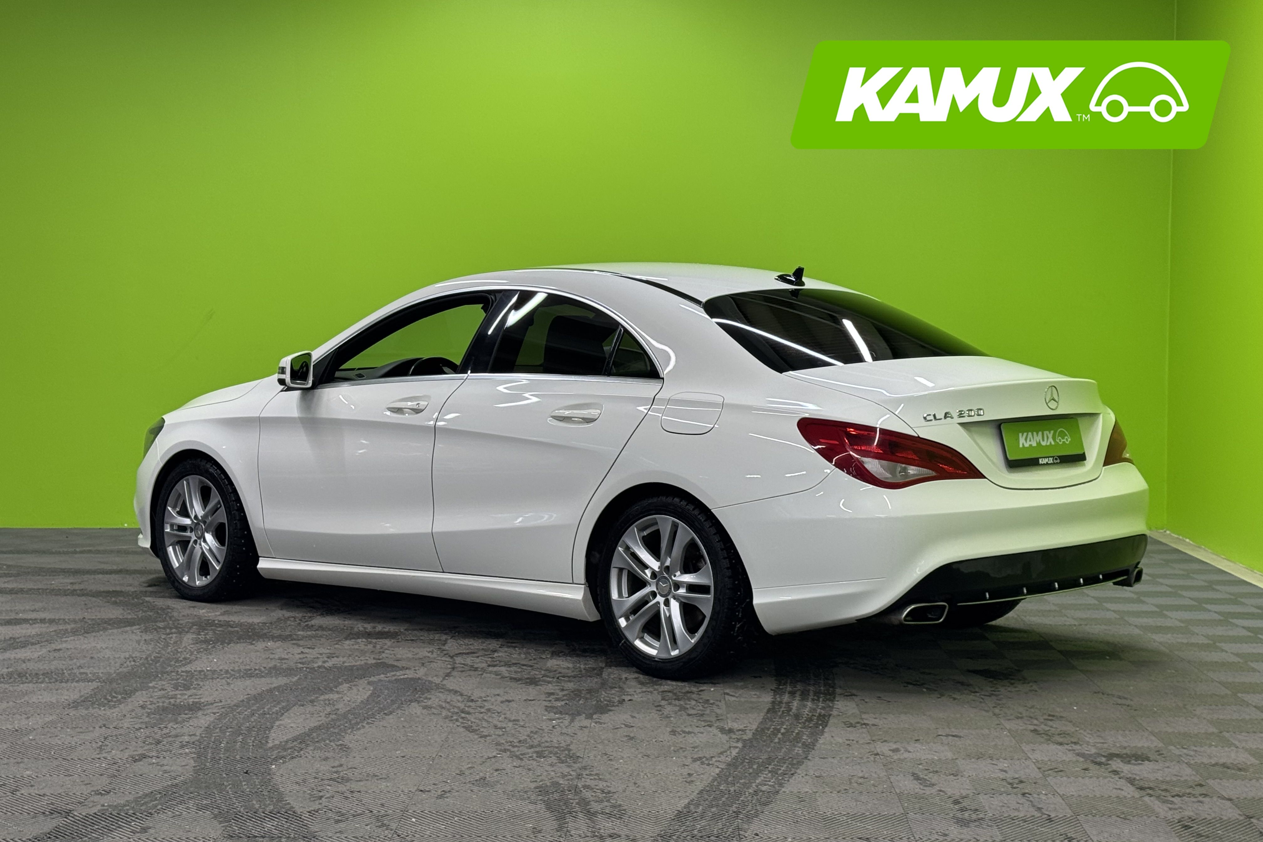 Mercedes-Benz CLA 2015