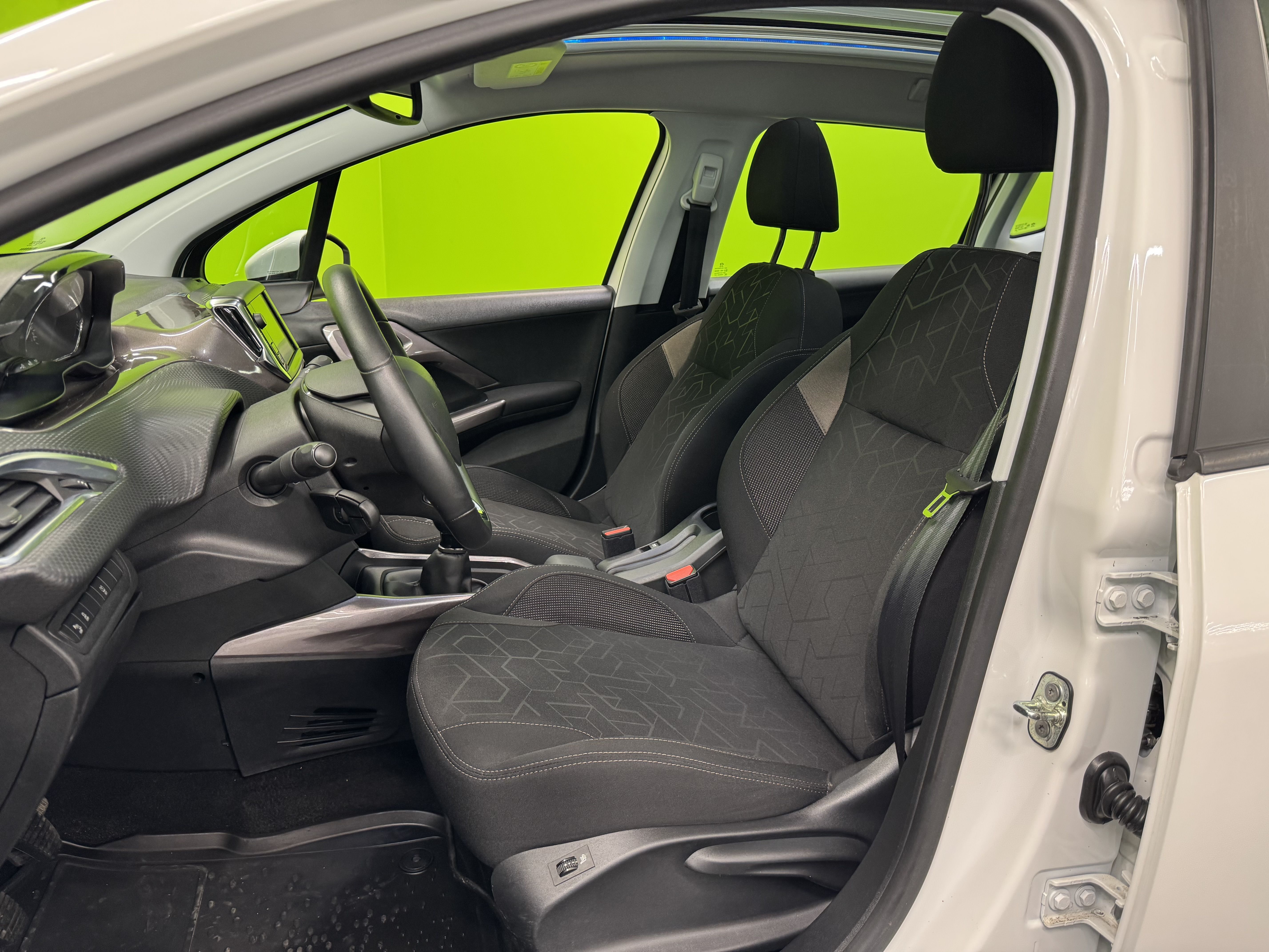 Peugeot 2008 2014