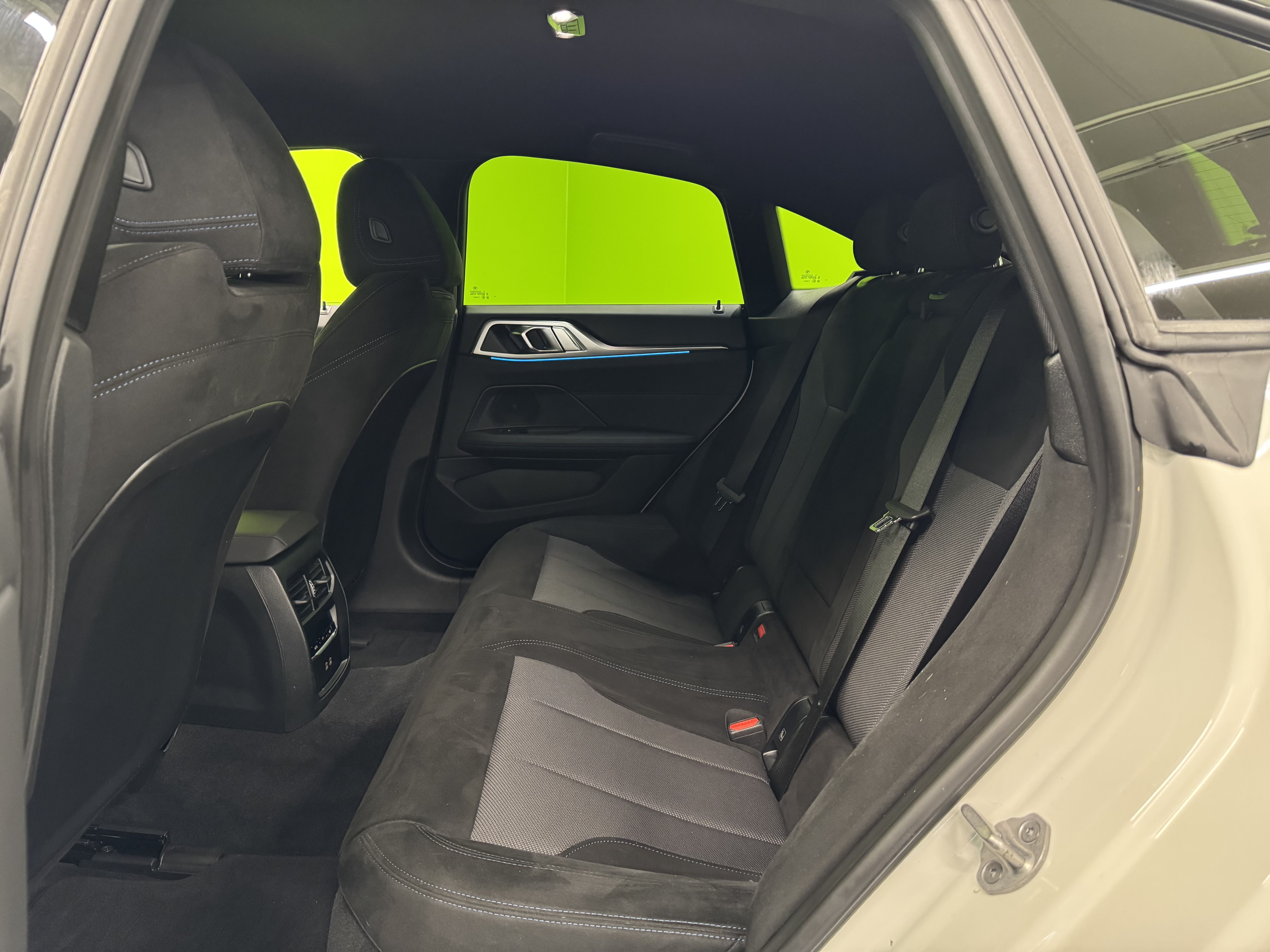 BMW i4 2025
