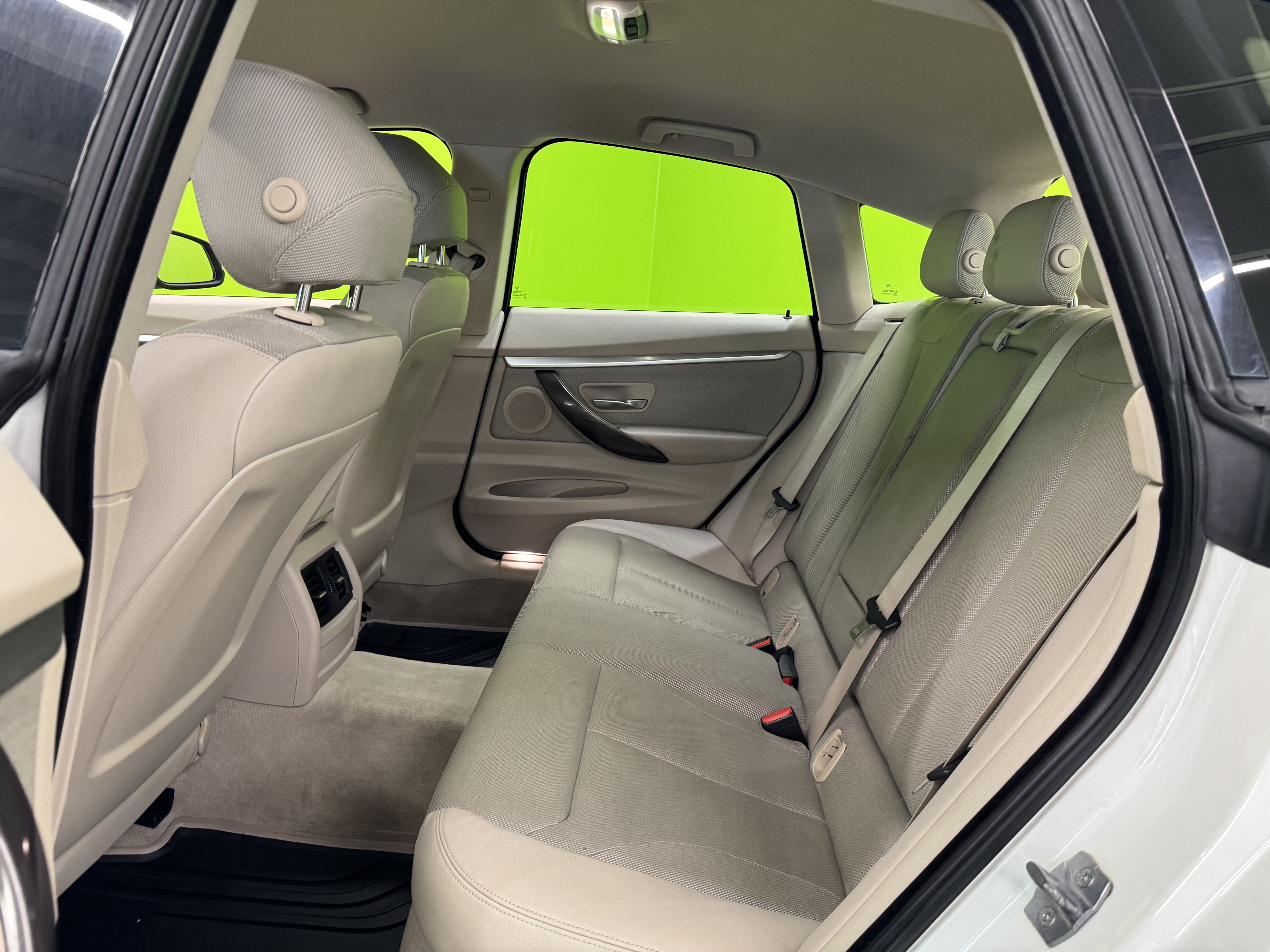 BMW 320 Gran Turismo 2013