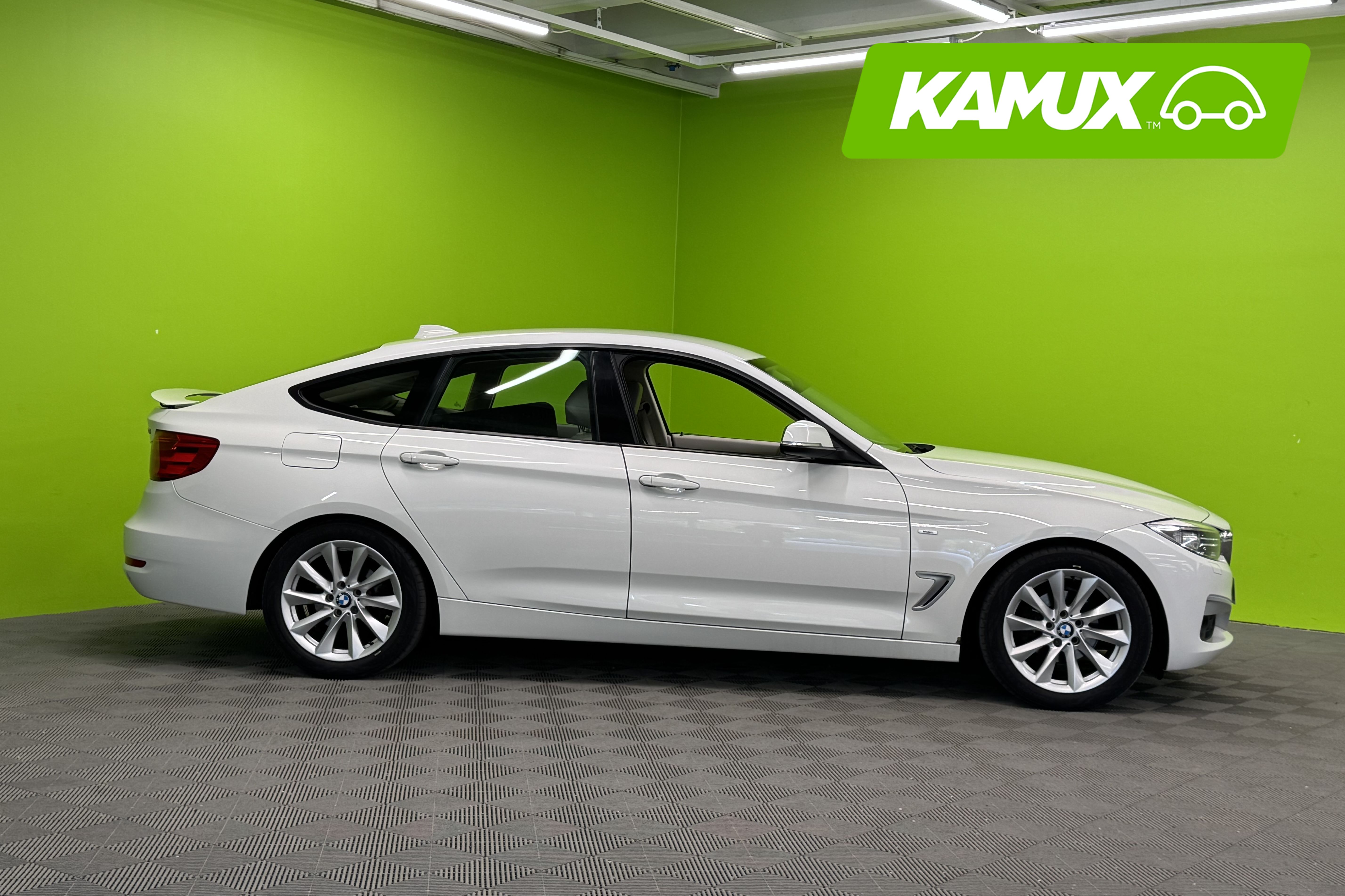 BMW 320 Gran Turismo 2013