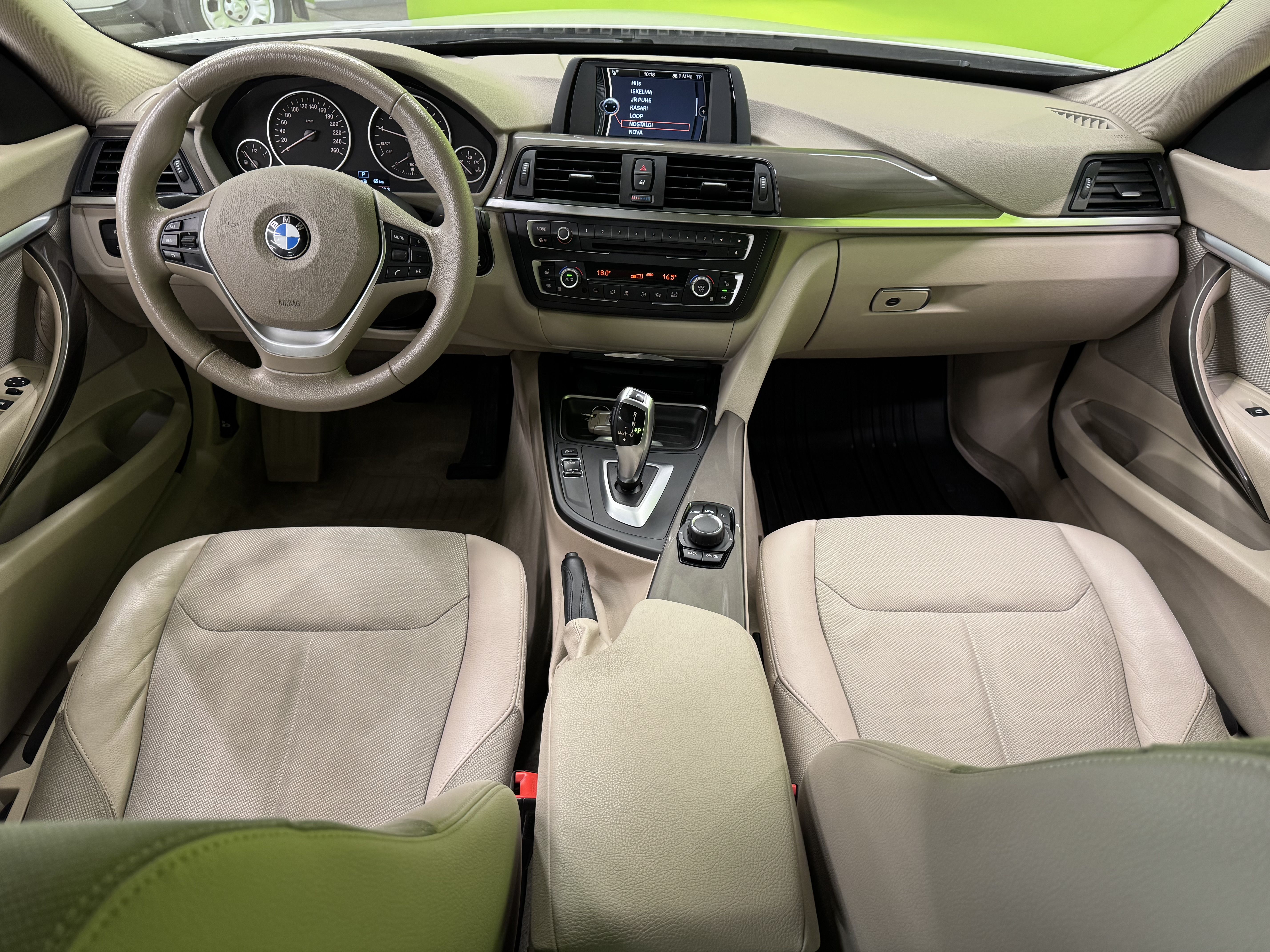 BMW 320 Gran Turismo 2013