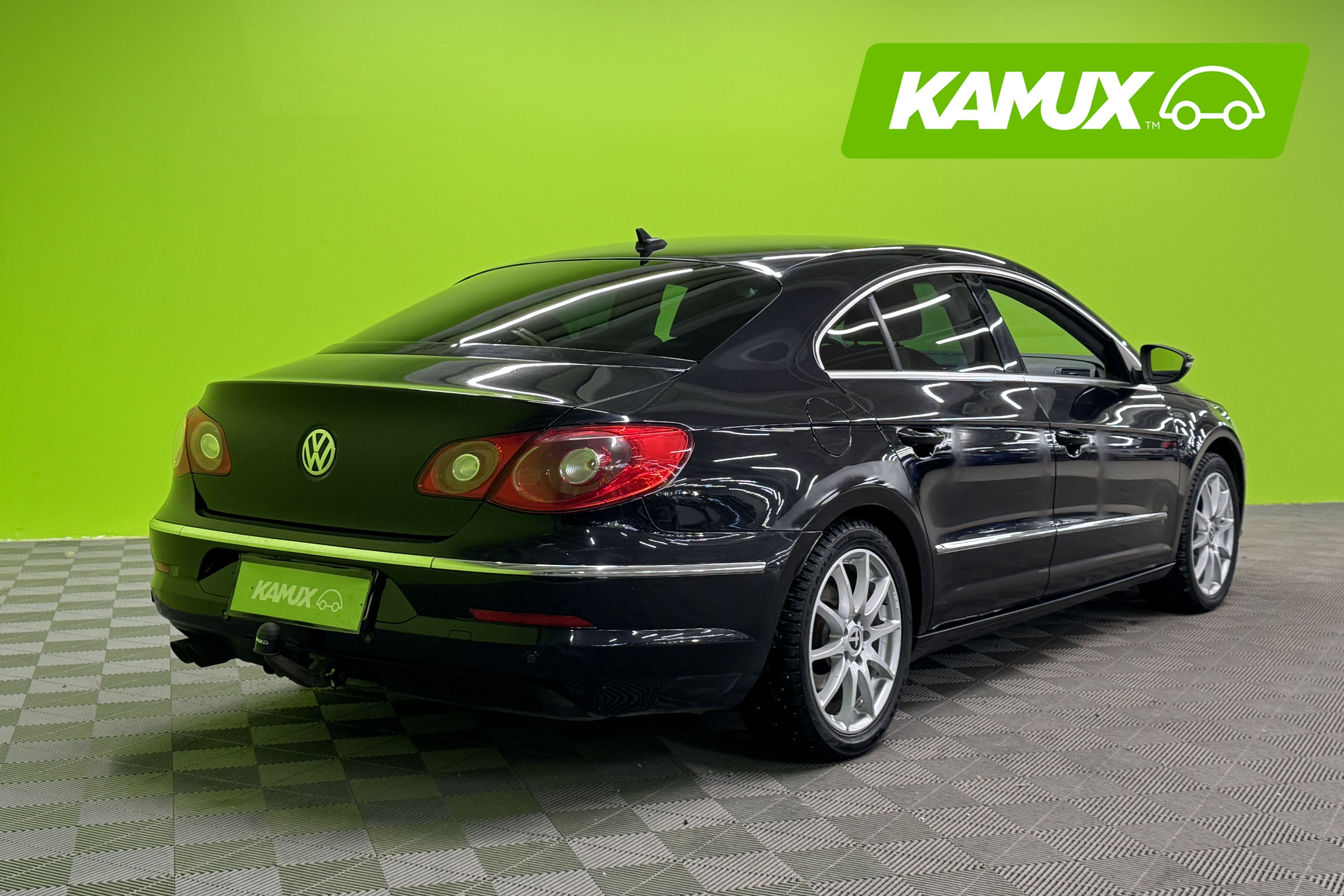 Volkswagen Passat CC 2011