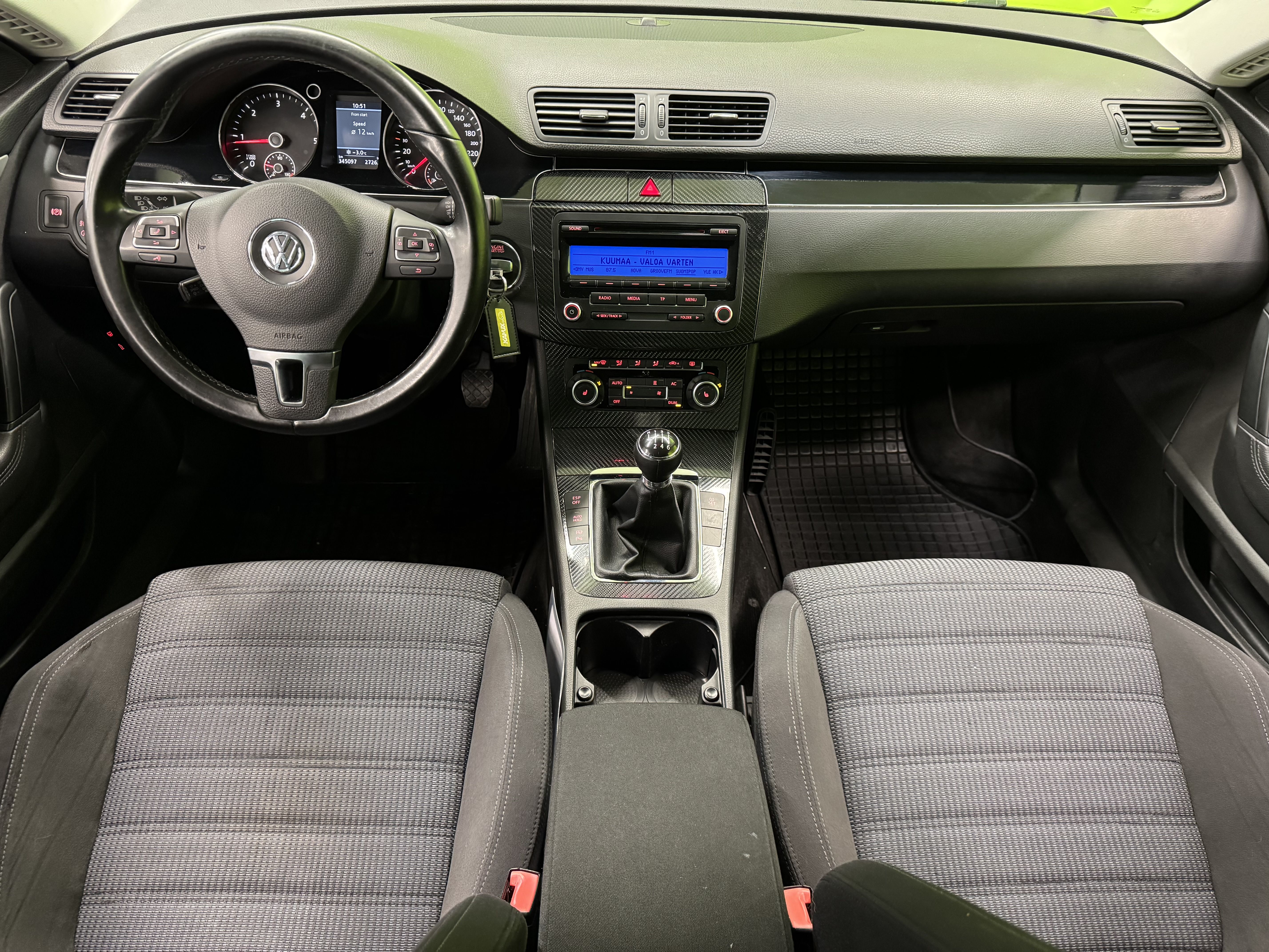 Volkswagen Passat CC 2011