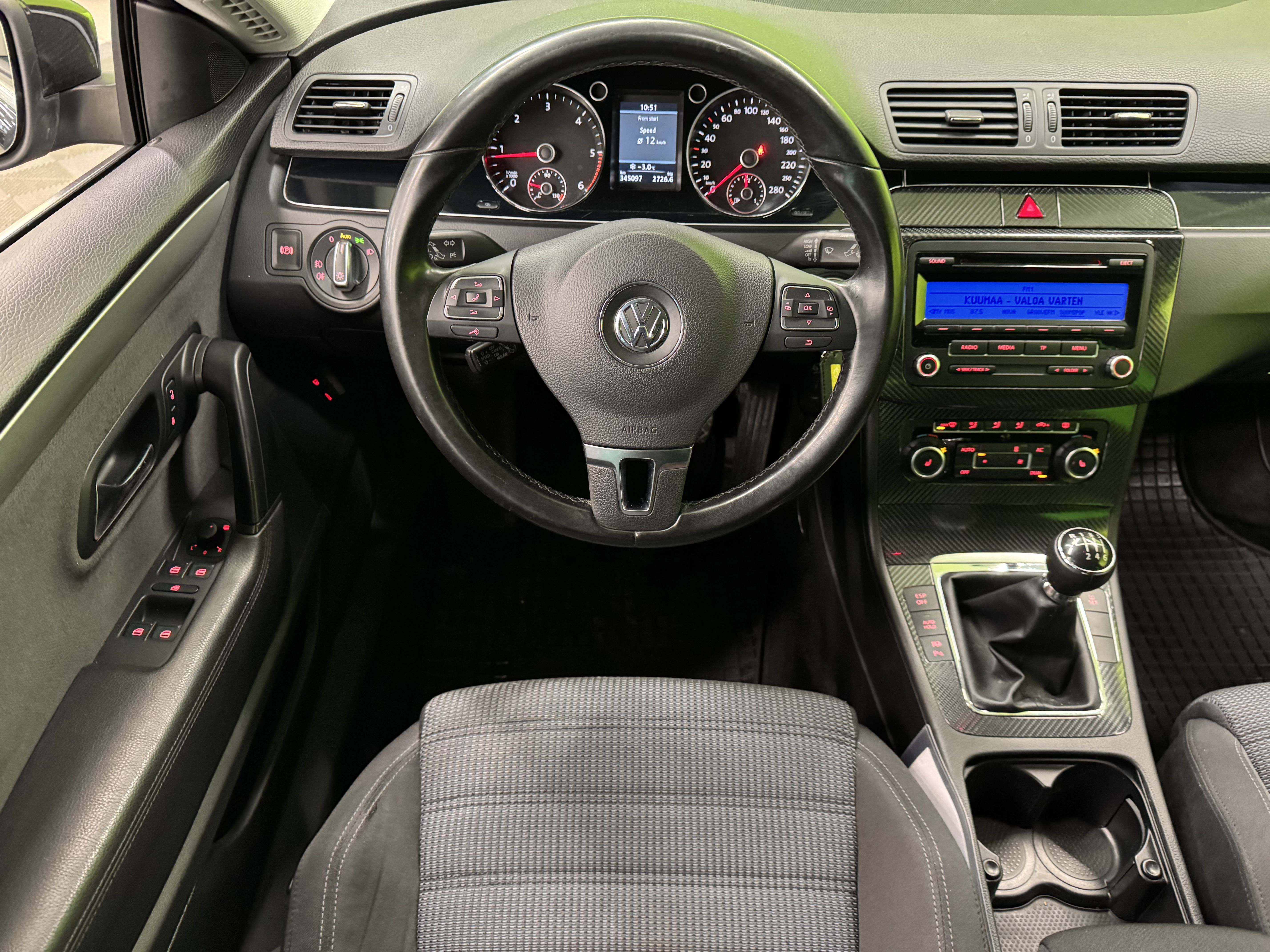 Volkswagen Passat CC 2011