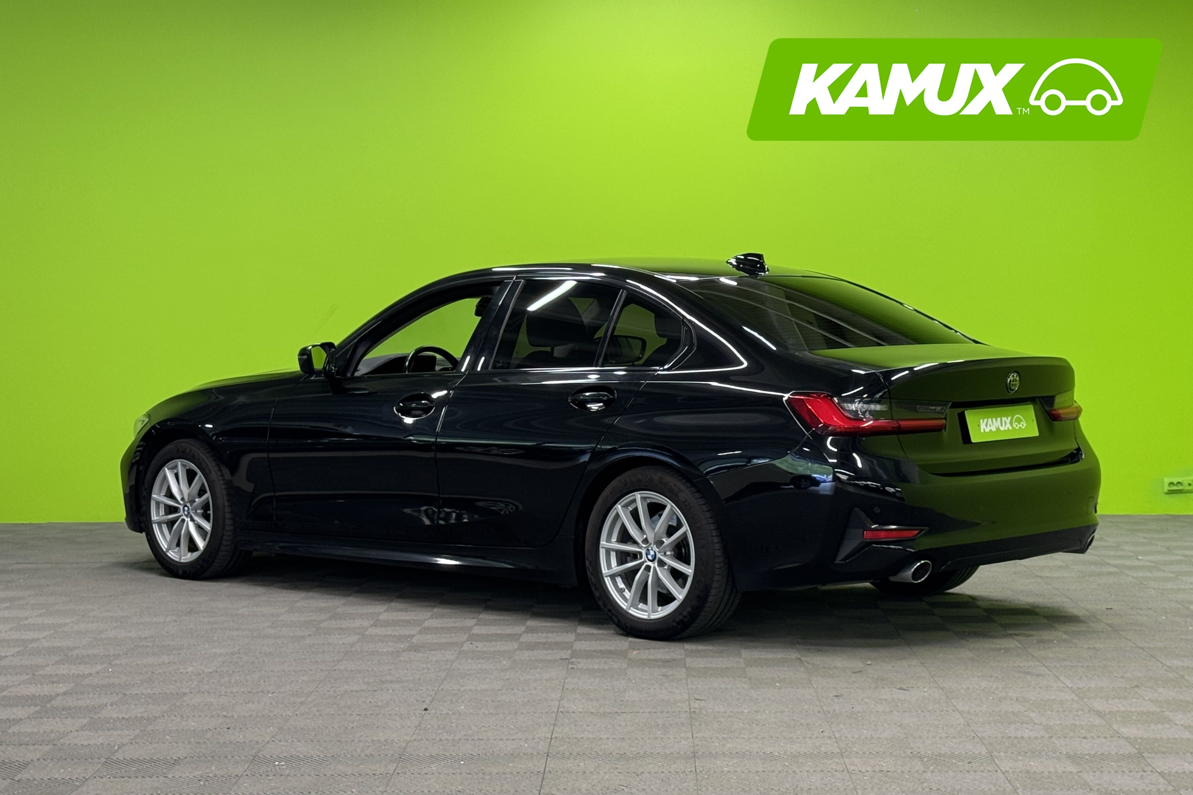BMW 318 2020