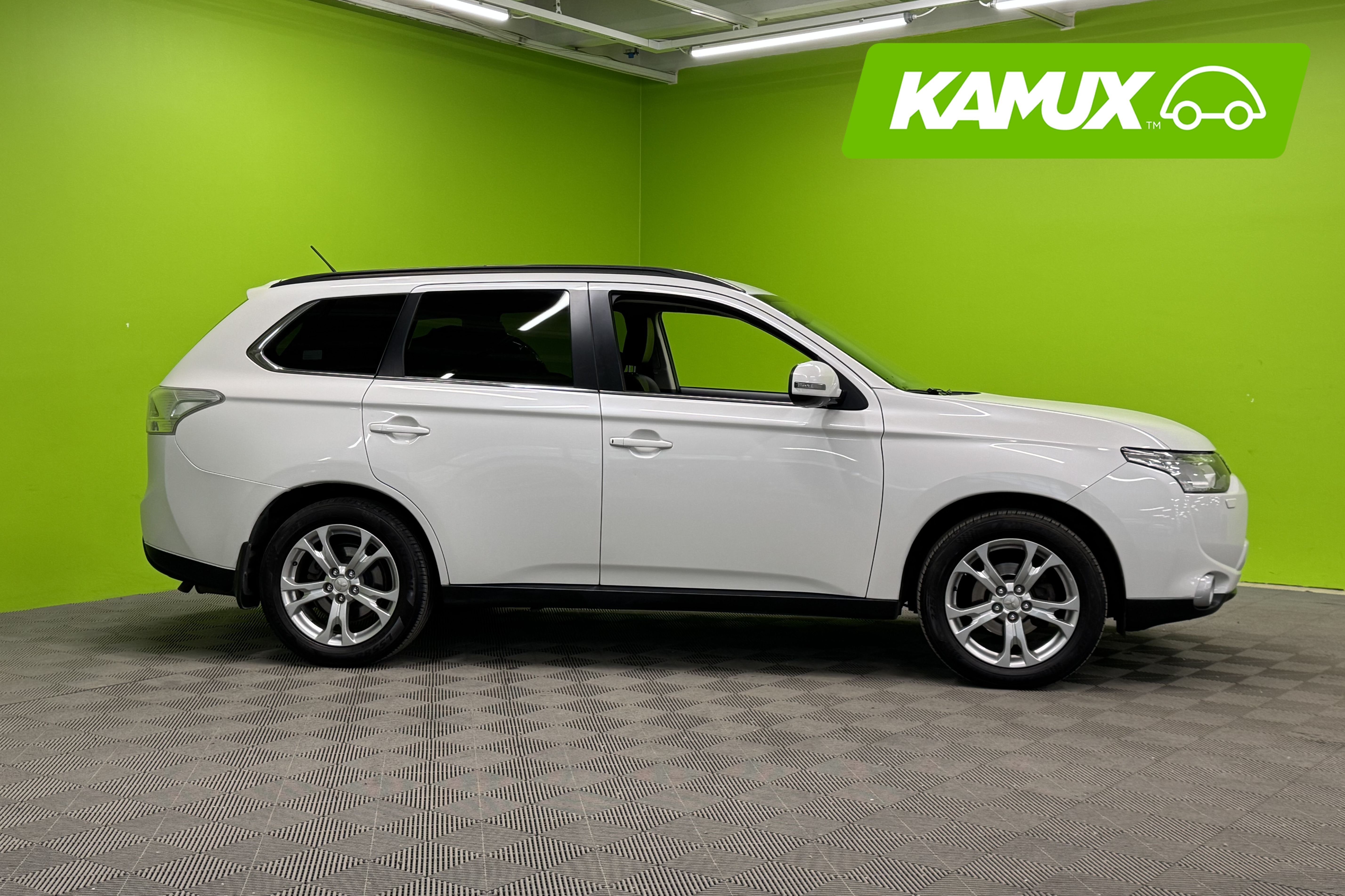 Mitsubishi Outlander 2014