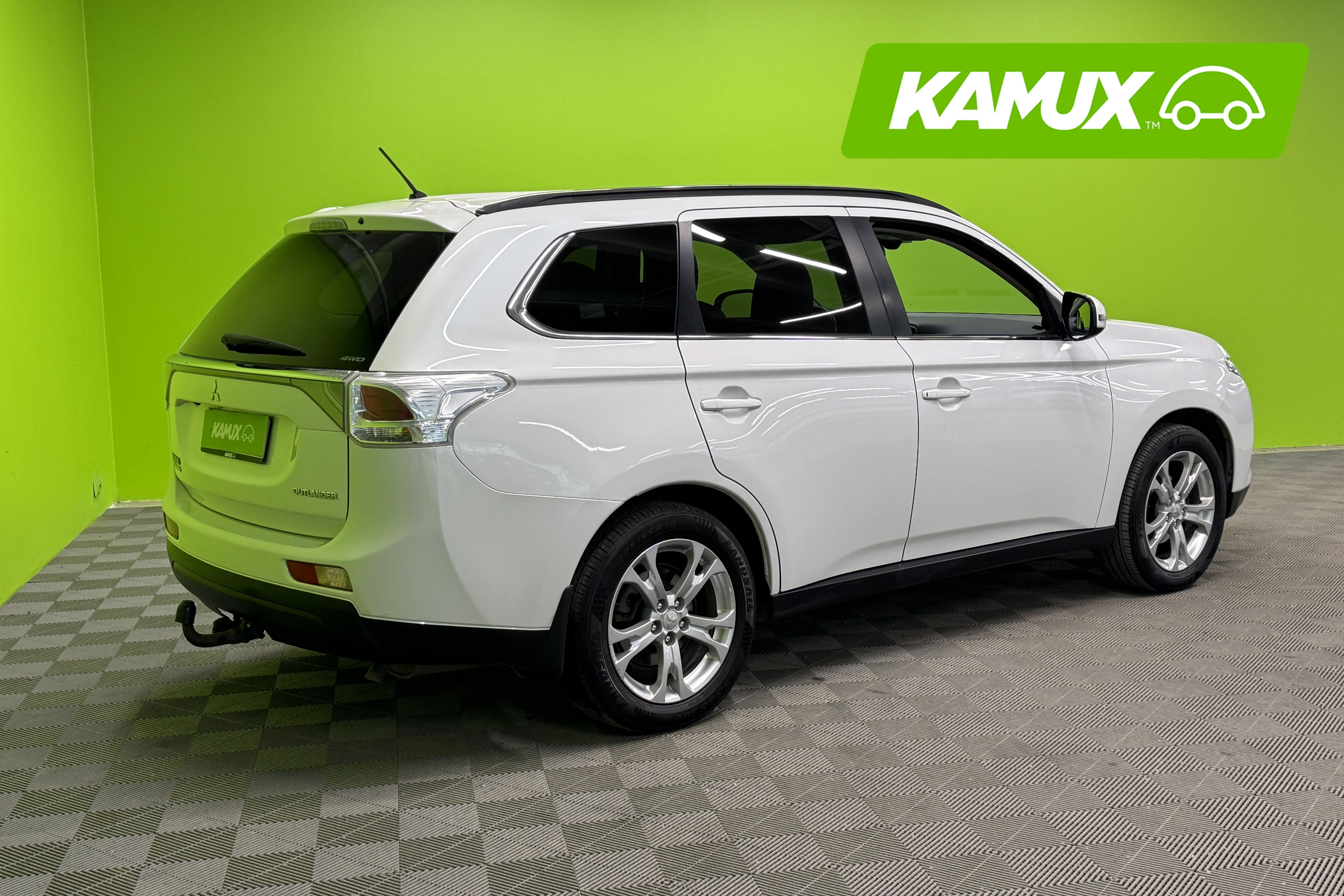 Mitsubishi Outlander 2014