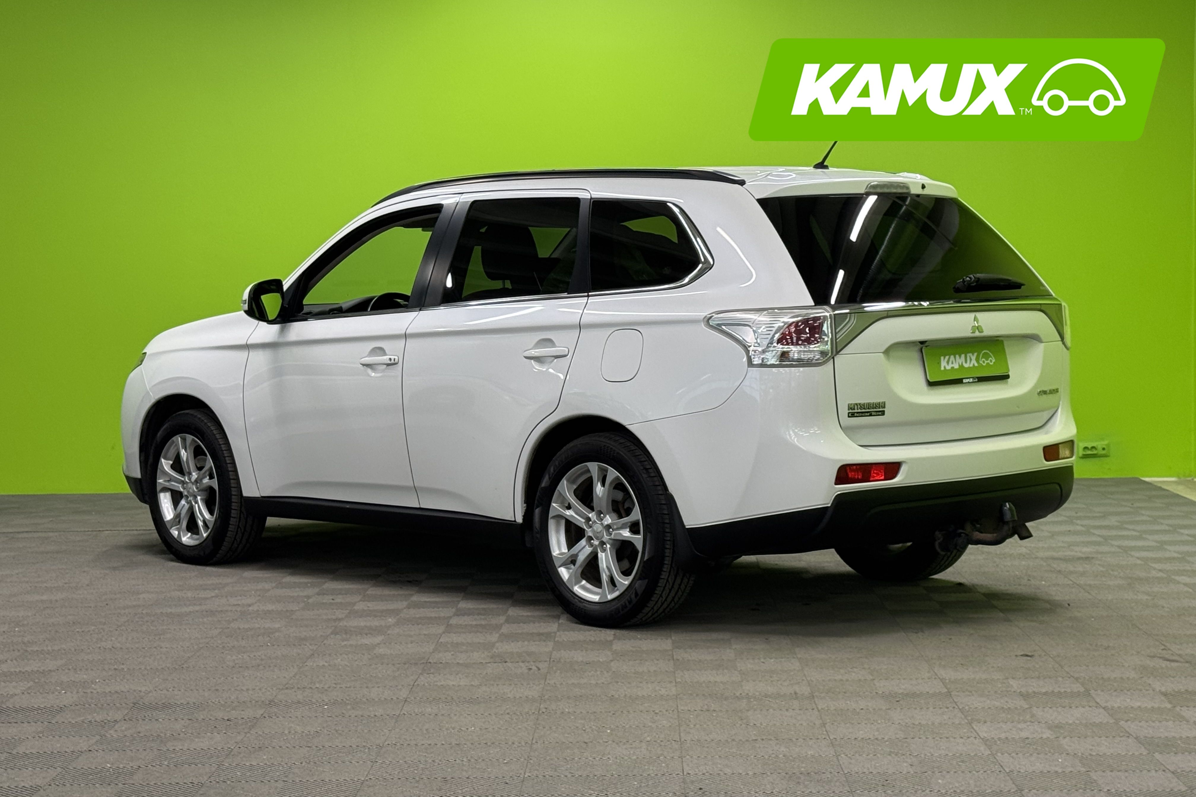 Mitsubishi Outlander 2014