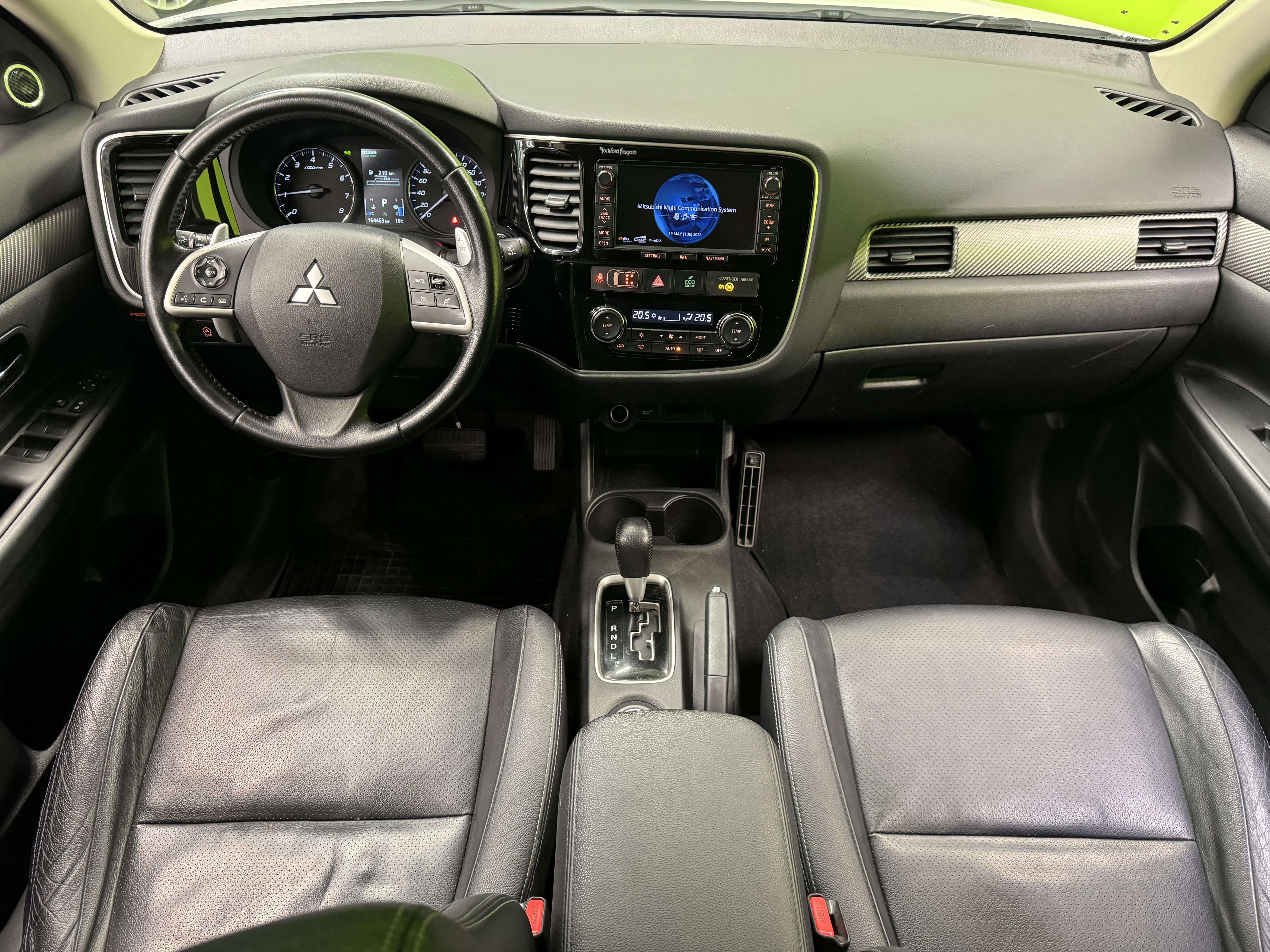 Mitsubishi Outlander 2014