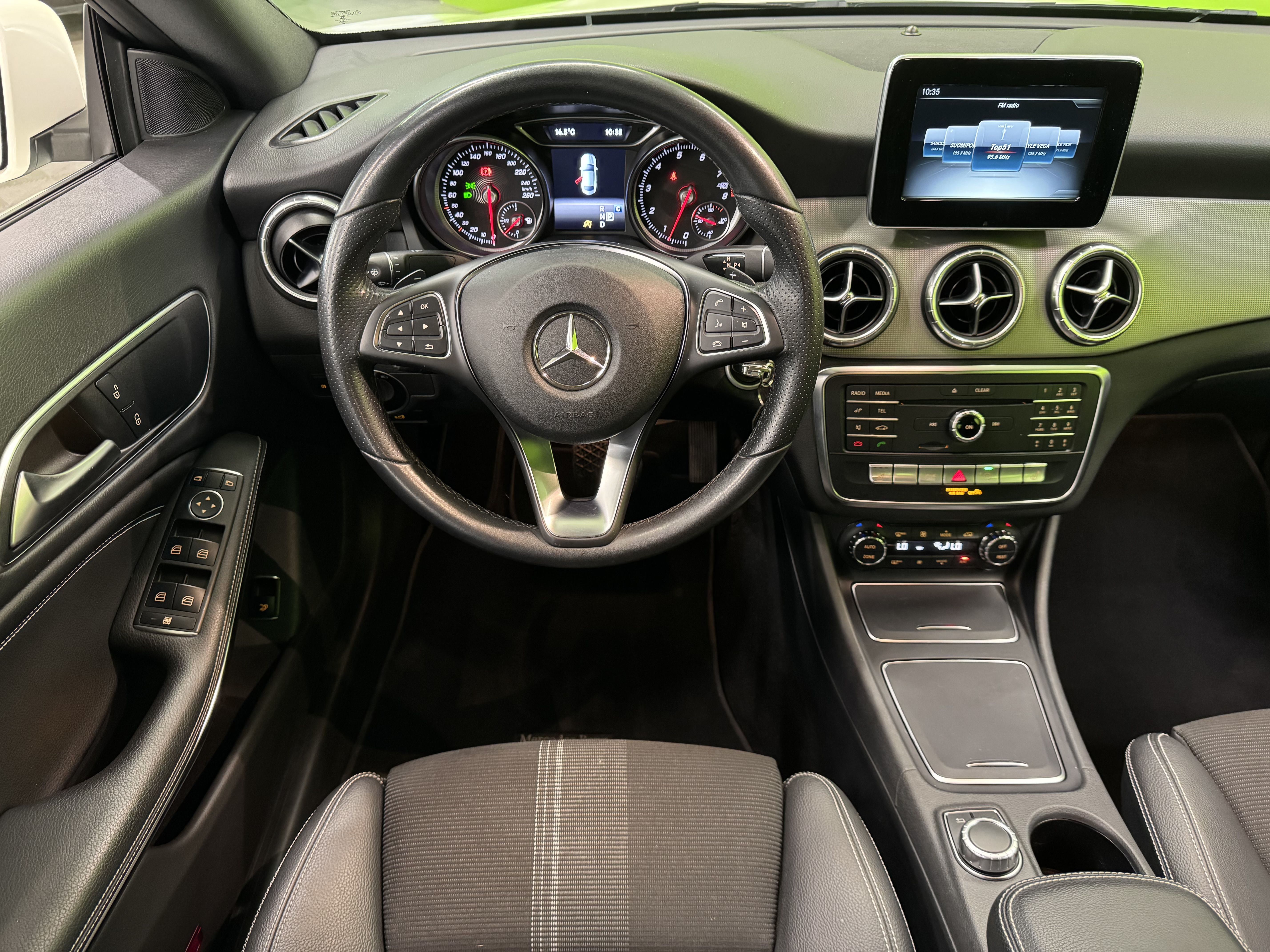Mercedes-Benz CLA 2017