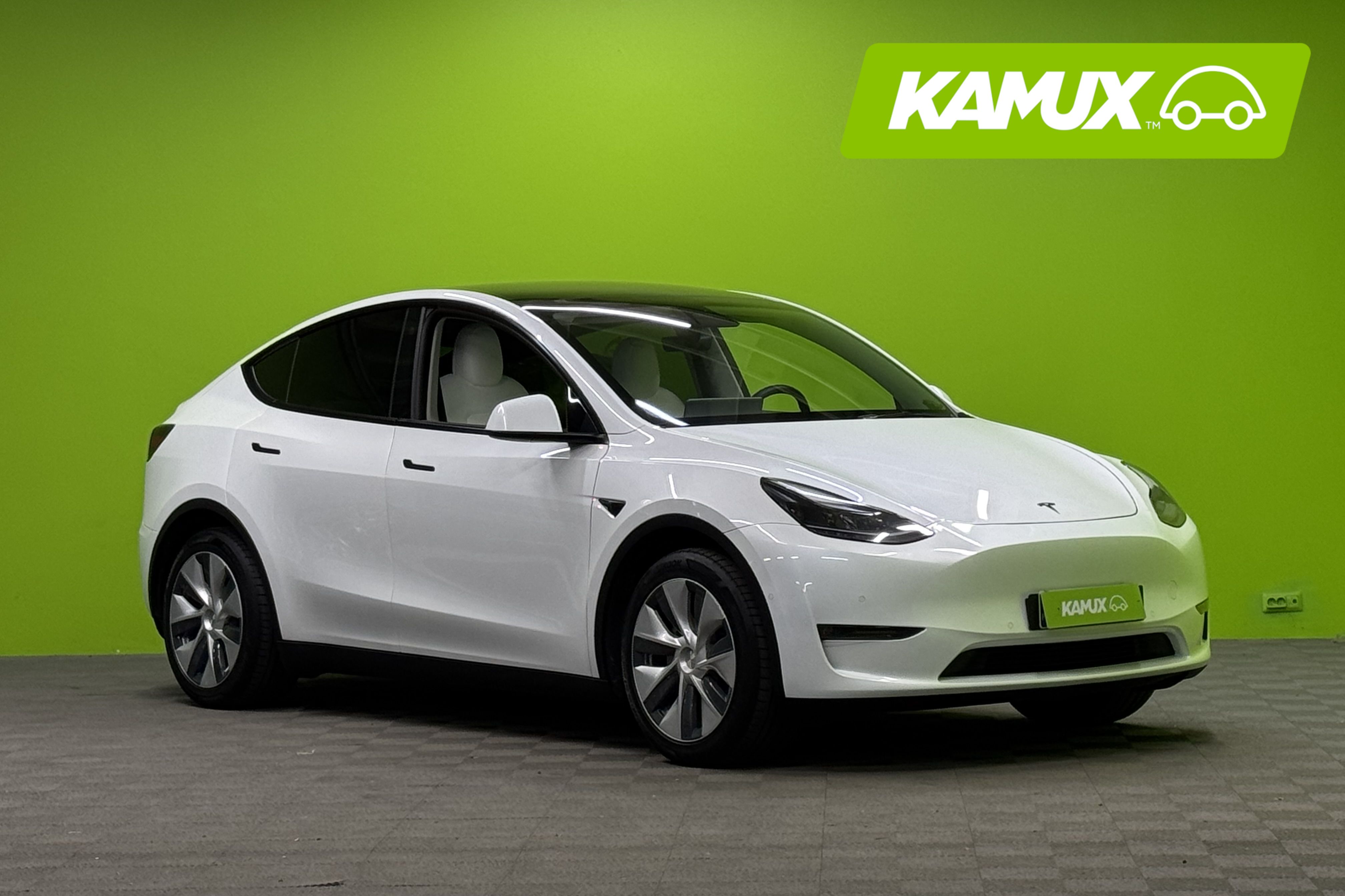 Tesla Model Y 2021